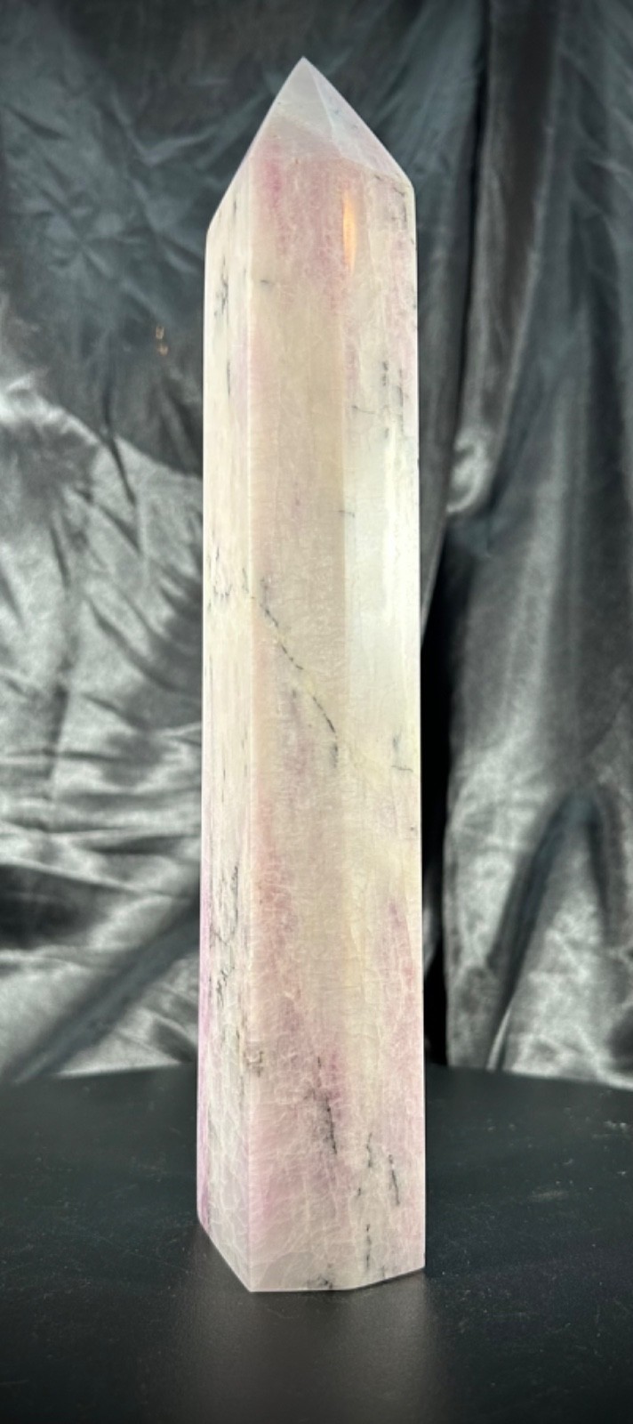 9″ Amazing Kunzite Tower 1b 14.4oz (863 grams) UV Reactive
