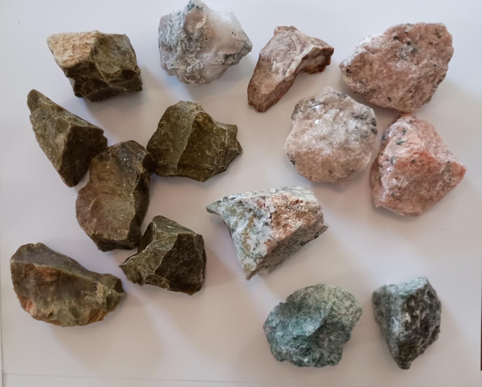 6.75 Pounds Rough Mixed Crystals Lot Natural Points & Roughs 53 Large Pieces