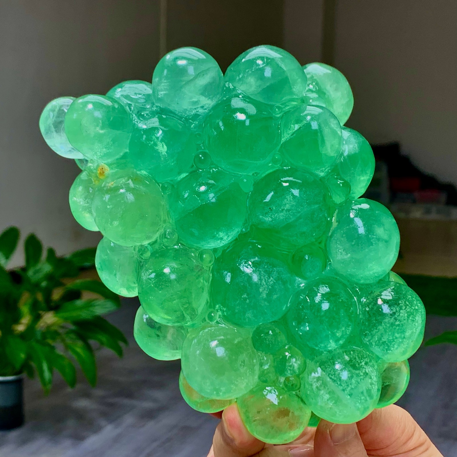 5.18LB Natural green fluorite hand carving grape shape Crystal mineral