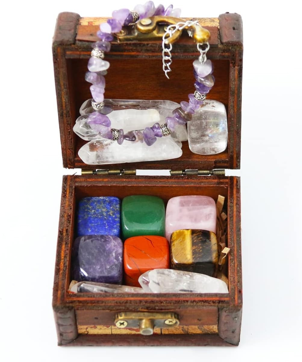 Elegant Healing Crystals & 7 Chakra Stones Set in Wooden Box – Gift for Women
