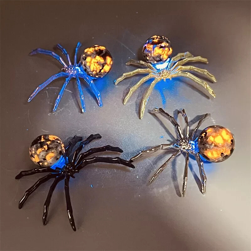 Natural Yooperite Spider skull Quartz Crystal skull Pure hand made healing 1PC