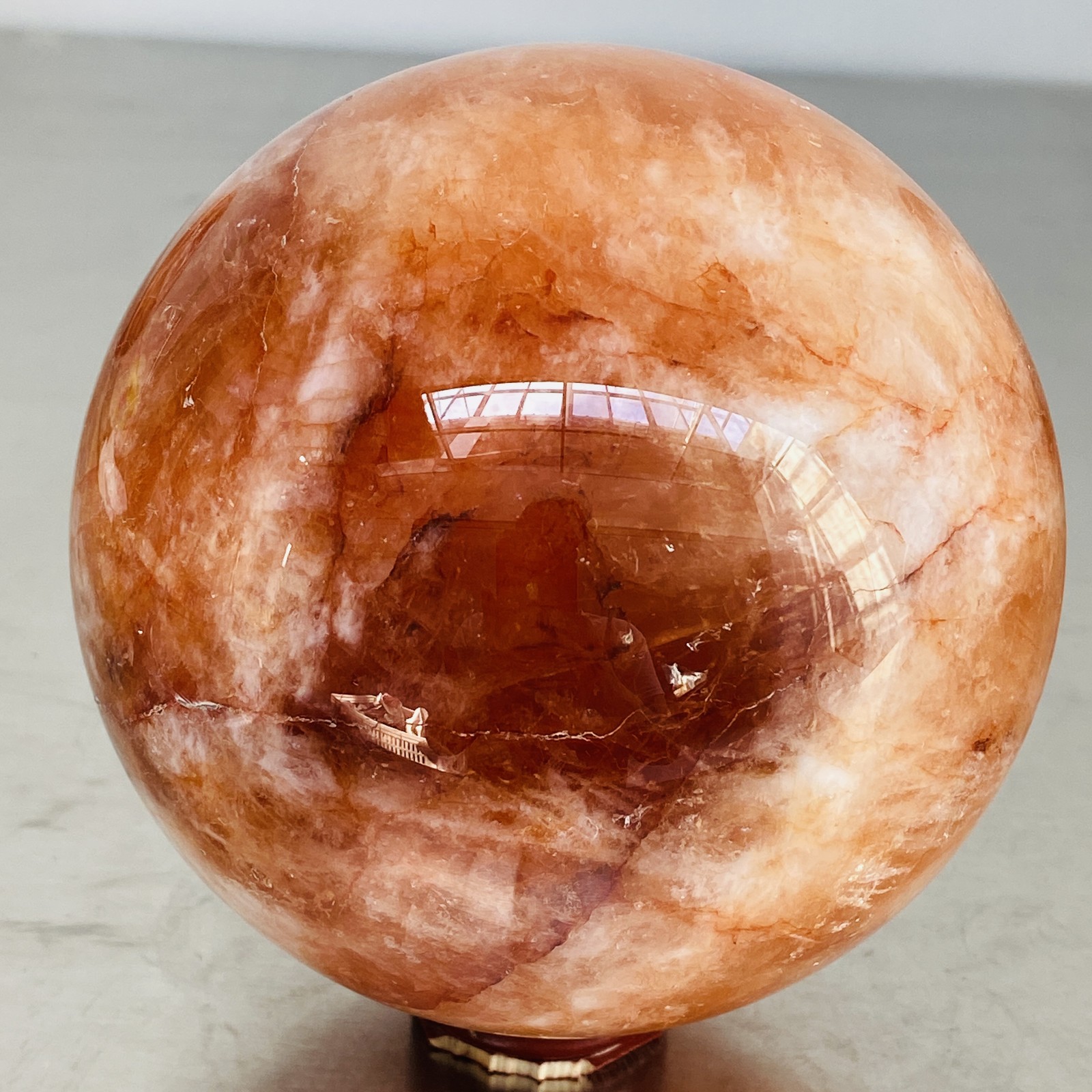 Natural Red Glue Flower Quartz Sphere Crystal Ball Healing 2000G