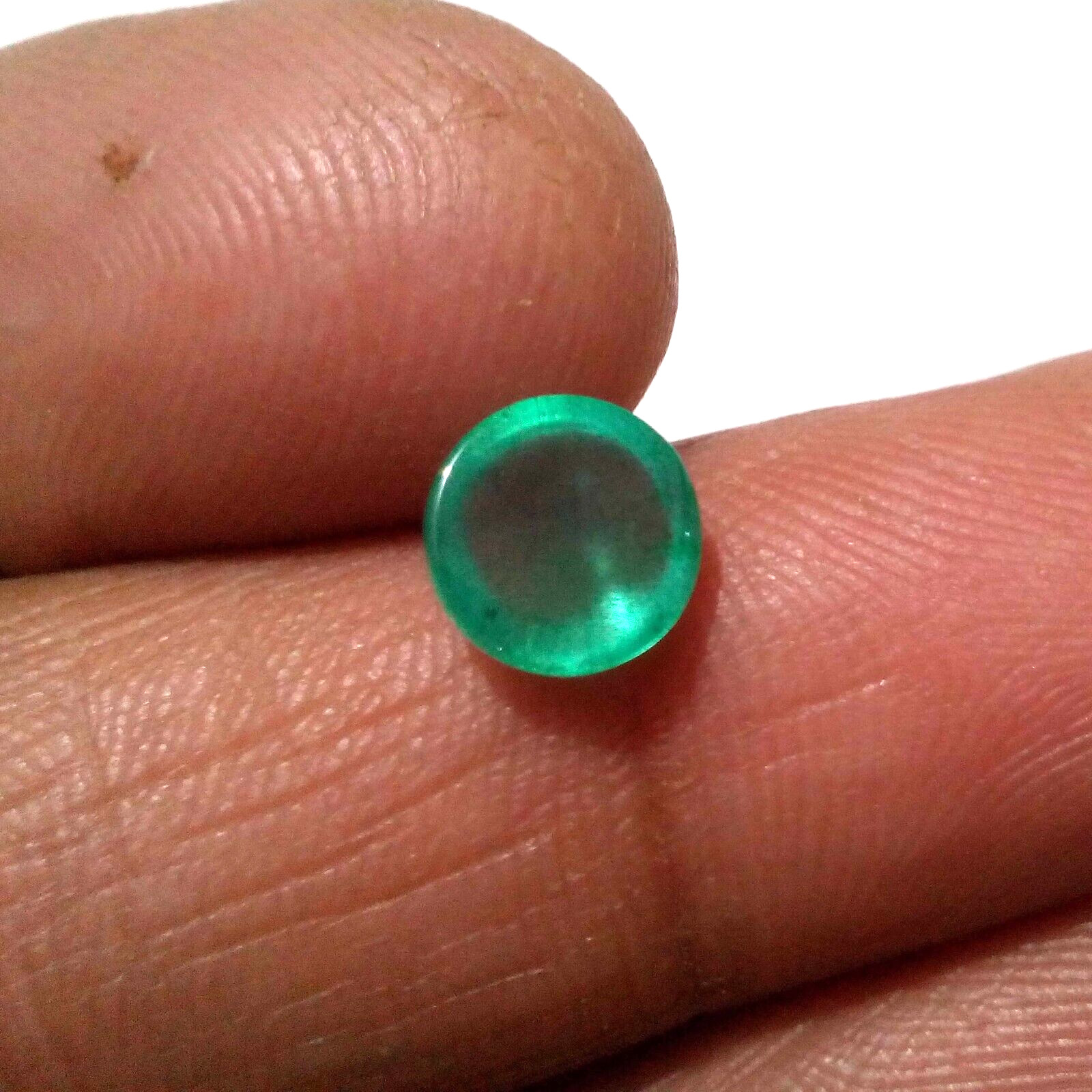 Attractive Zambian Emerald Cabochon Round Shape 1.85 Crt Green Loose Gemstone