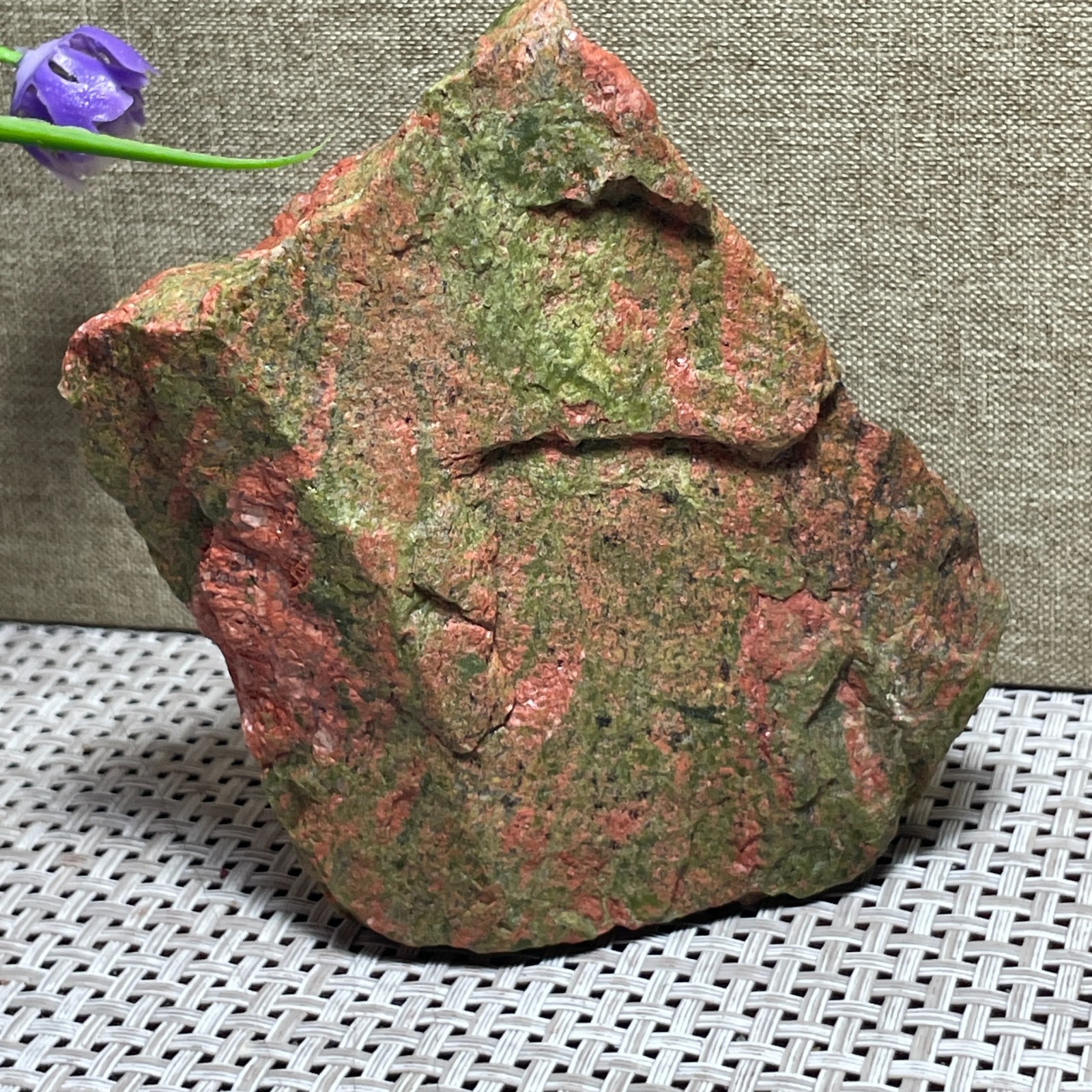 Unakite Stone rough raw Rocks Mineral original Specimen home decoration 365g