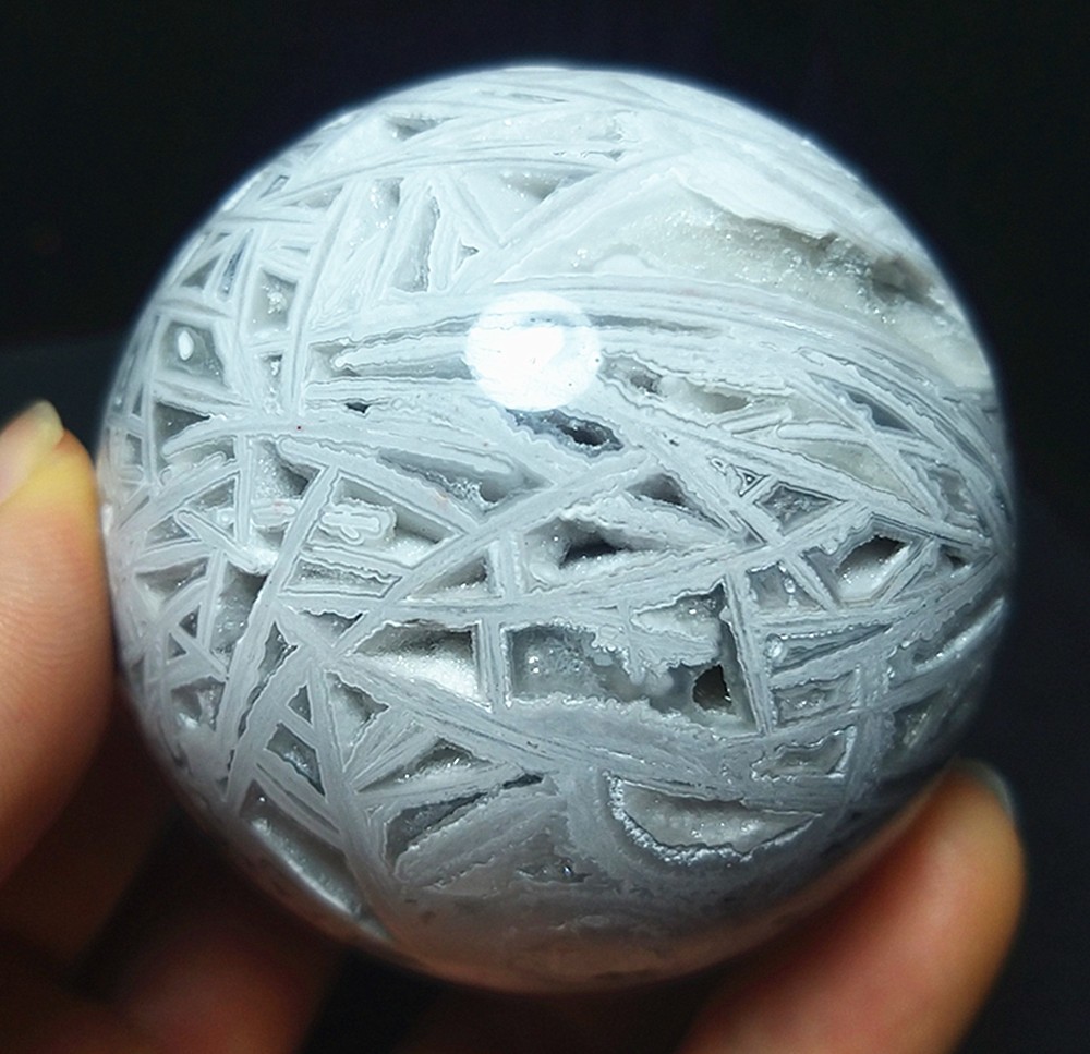 Rare 270.2G 61mm Natural Grid Agate Stone Sphere Ball Herling A434