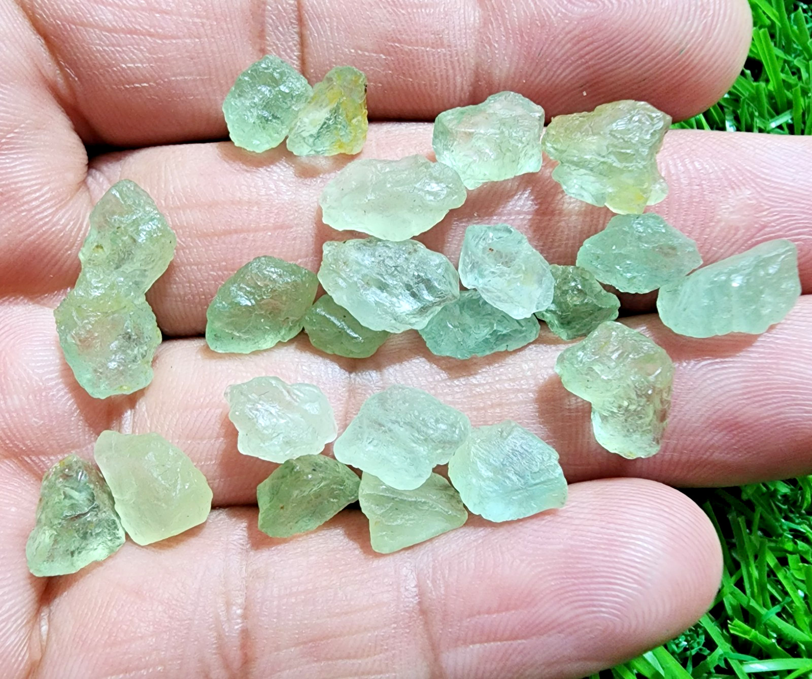 23 Pcs Genuine Aquamarine Rough Lot 7-12MM Crystals Jewelry Making Gemstones