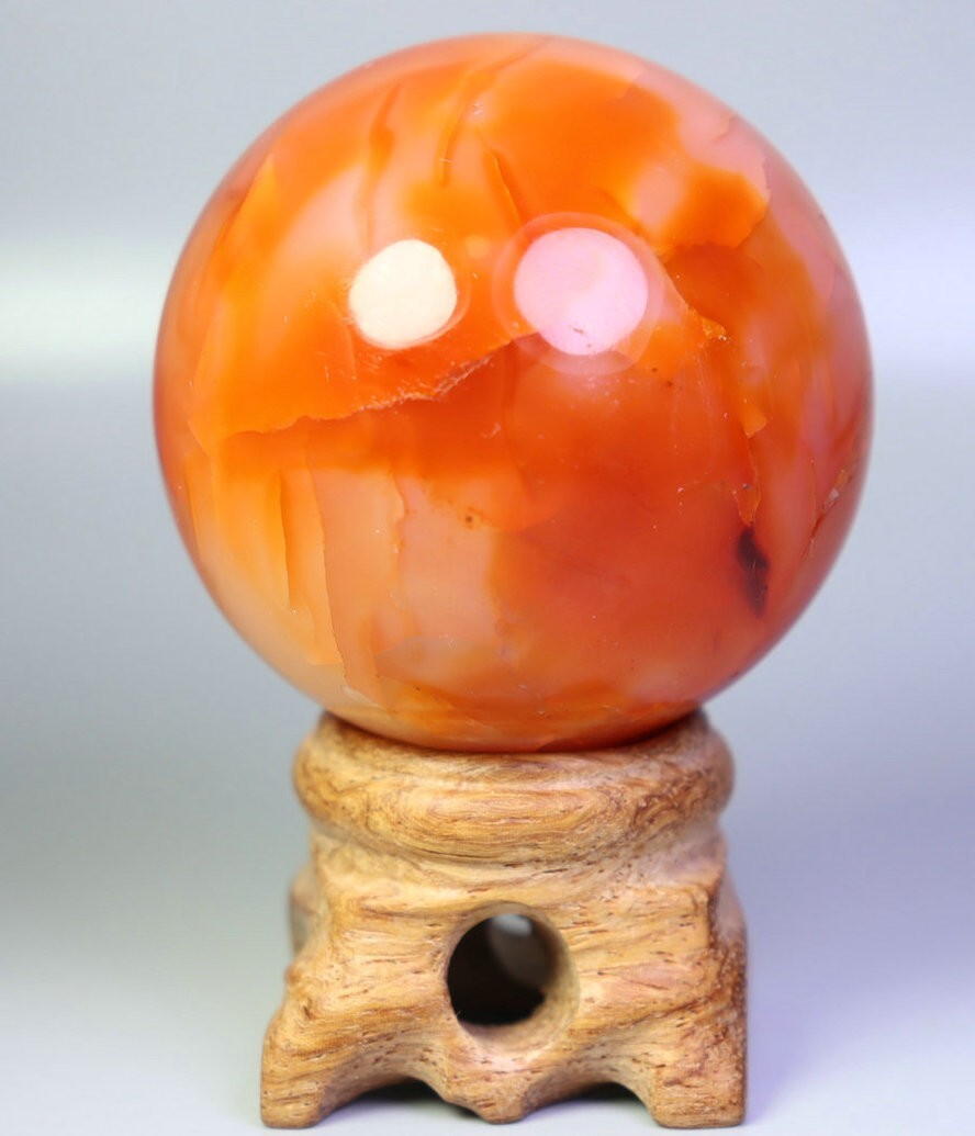 139g Natural Polished Red Orange Carnelian Agate Crystal Sphere Ball + Stand