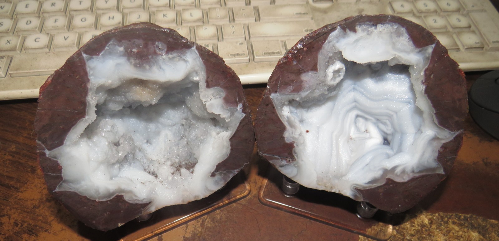 MEXICAN 3.75-4 INCH DRUZY MIST CRYSTAL GEODES ROUGH UNOPENED HOLLOW JAL