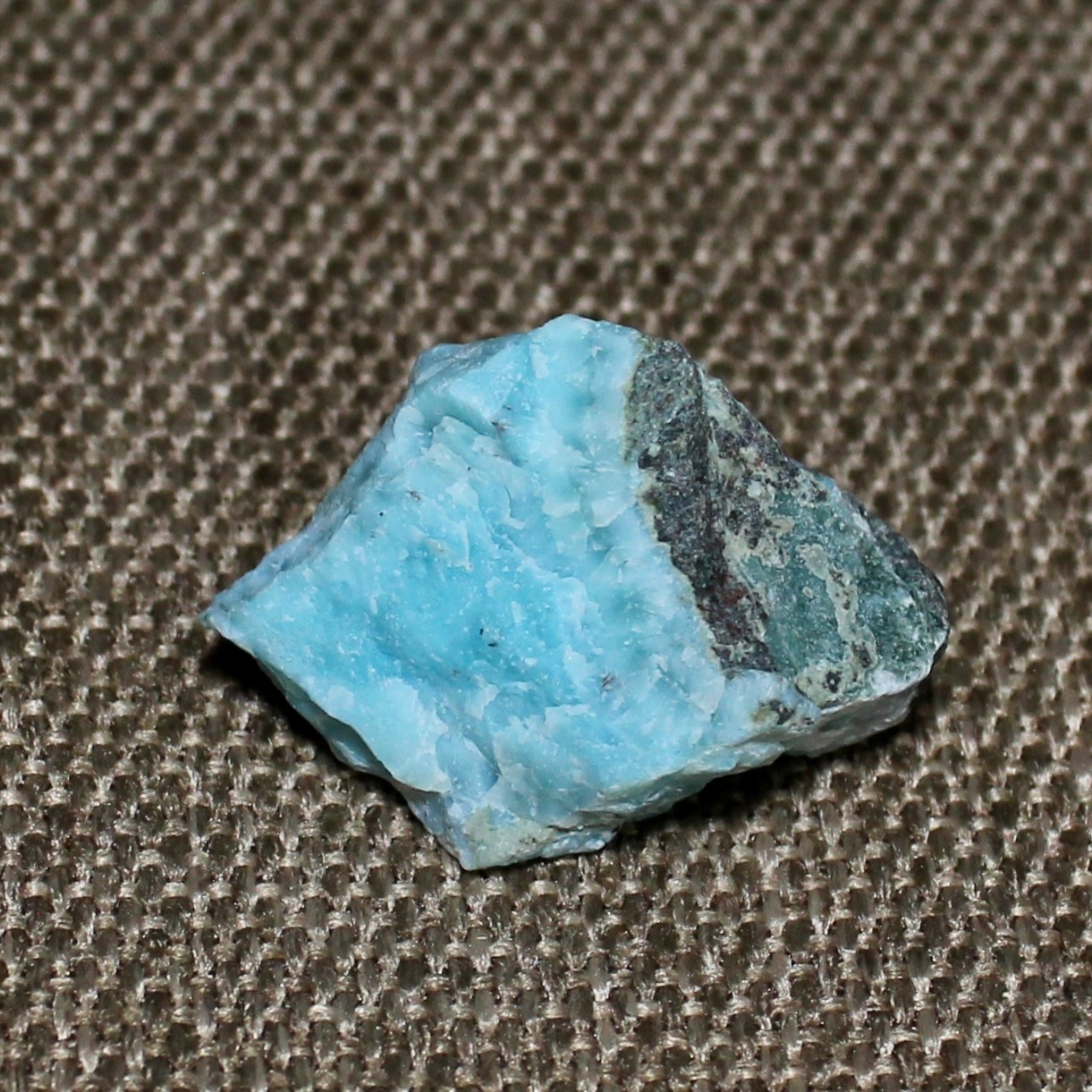 LARIMAR / PECTOLITE. Barahona Province, Dominican Republic