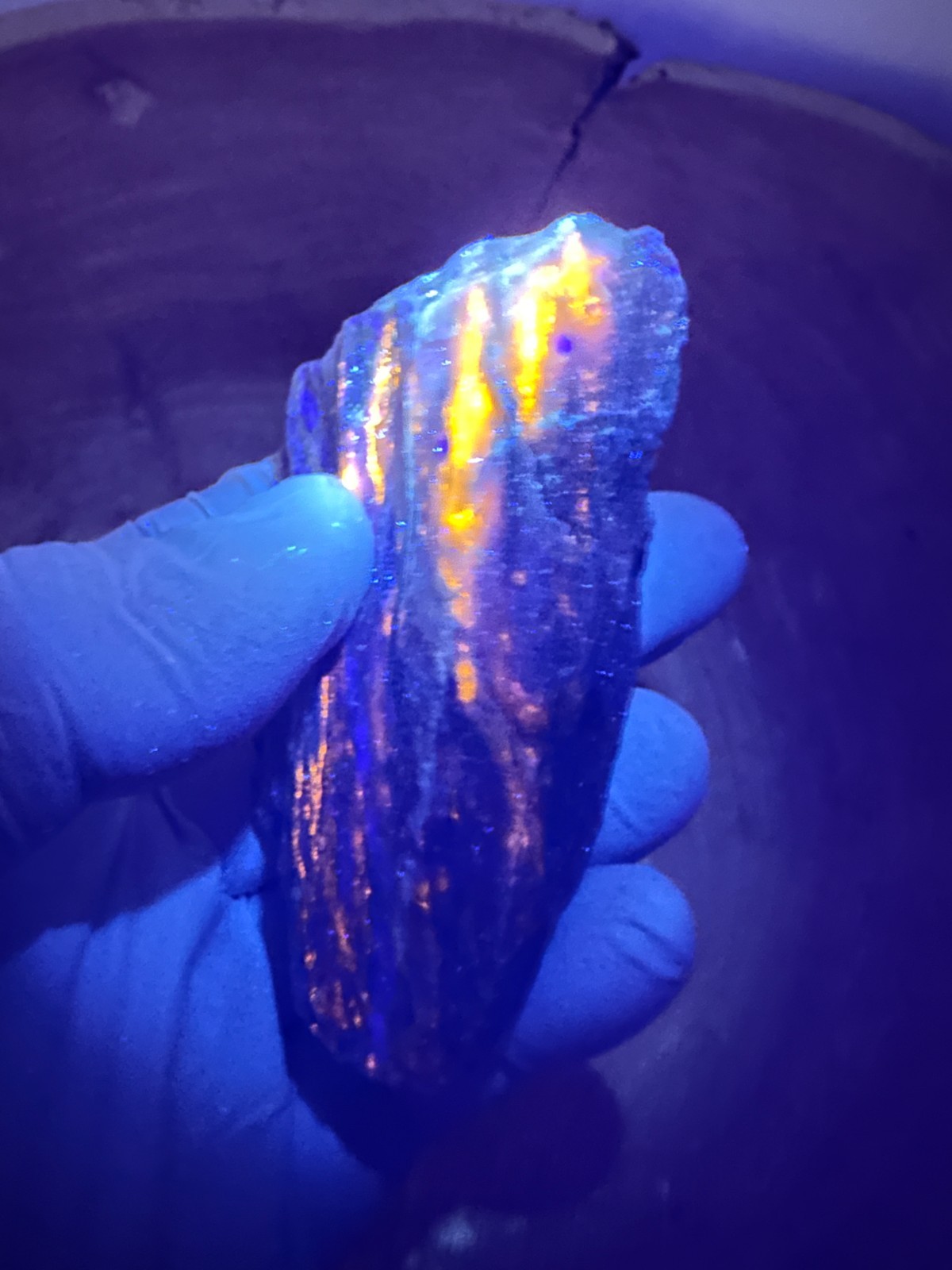 LARGE 11.7 OZ. Rare Highly Fluorescent North Carolina Sphalerite in Barite
