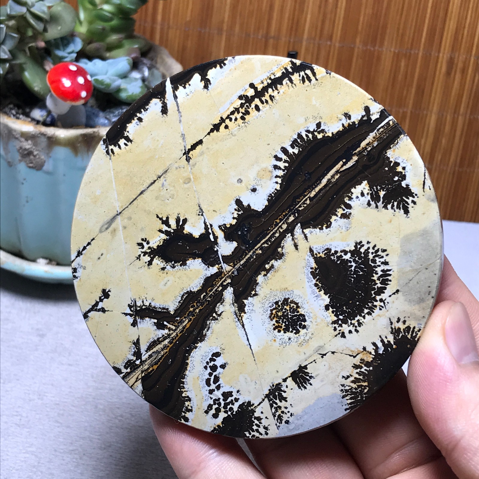 93mm Natural Chinese painting stone crystal ornaments for home decoration A6445