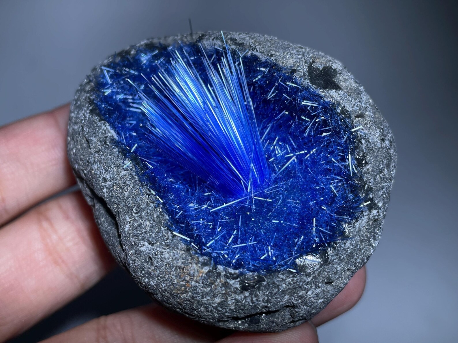 Natural meteorite Specimen, quartz crystal,Goethite, Blue copper ore, Decoration