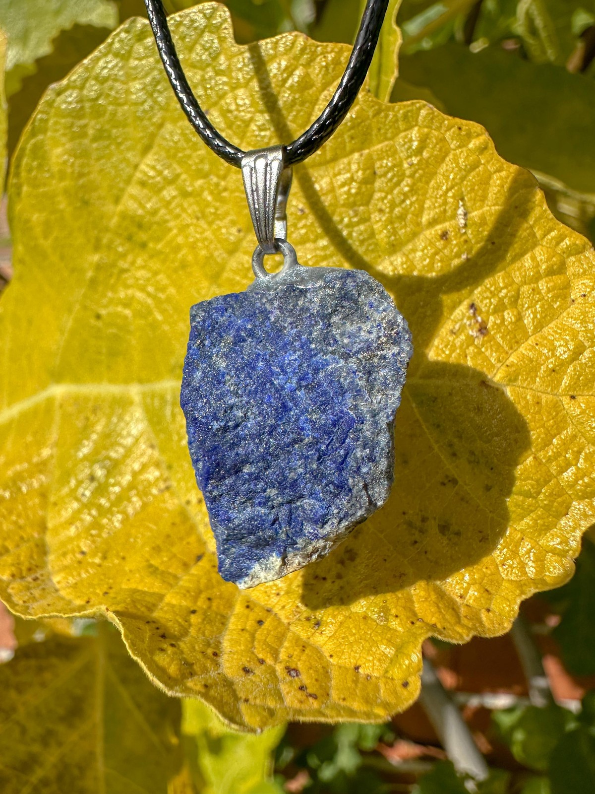 Rough Lapis Lazuli Pendant / Truth / Speaking / Expression / Anger