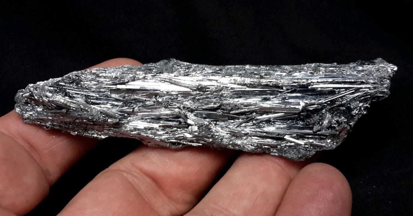 3.75″ Shiny STIBNITE Cluster from Lengshuijiang City, Hunan Province, China