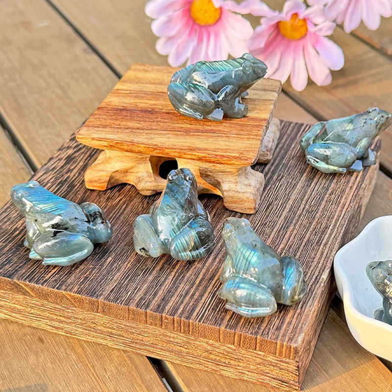 Natural Labradorite Quartz Crystal Stone Frog Carved Healing Reiki Mini Figurine