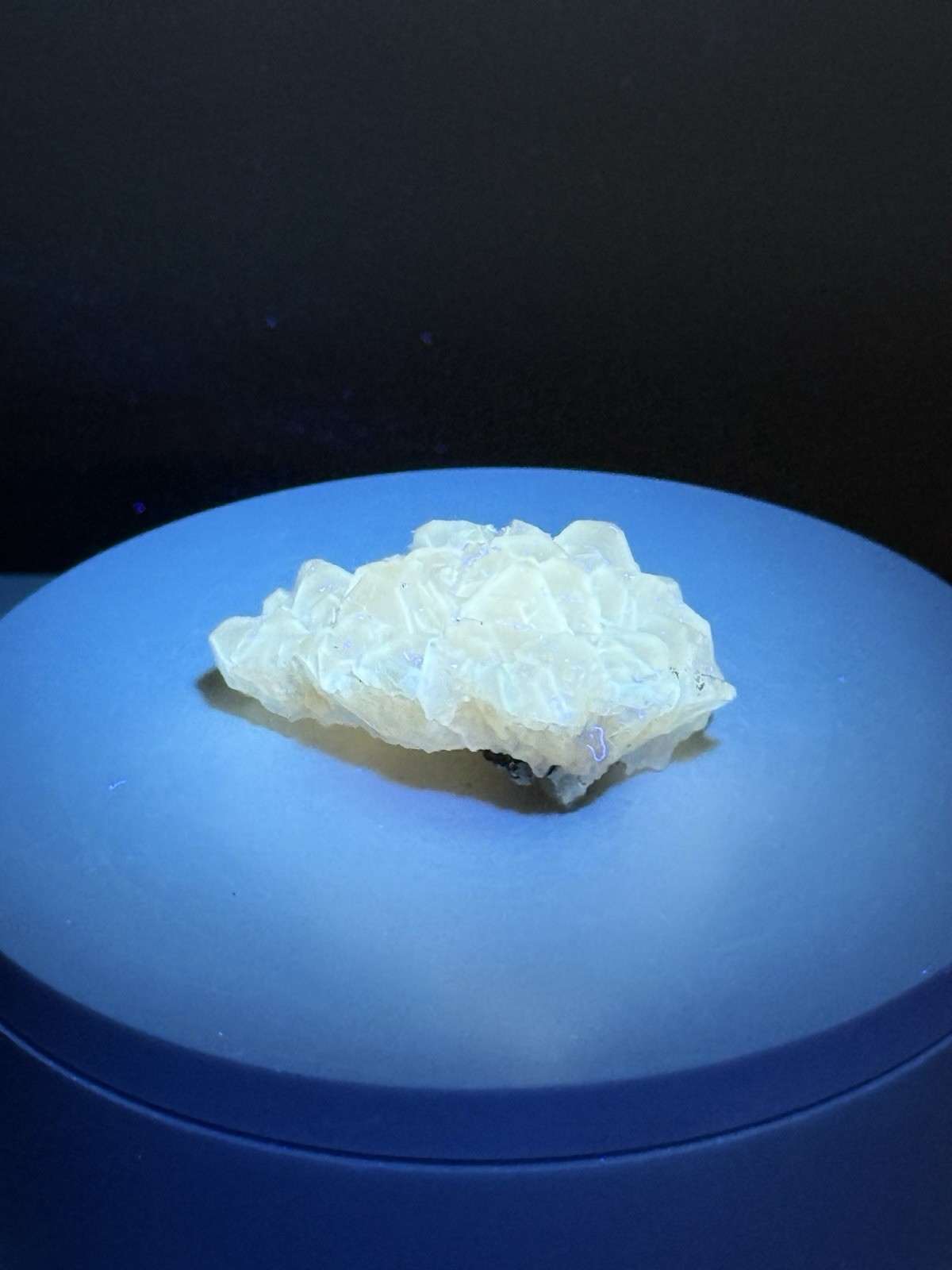ETHEREAL Merkaba Calcite Fluorescent & Phosphorescent Mineral Specimen – Mexico