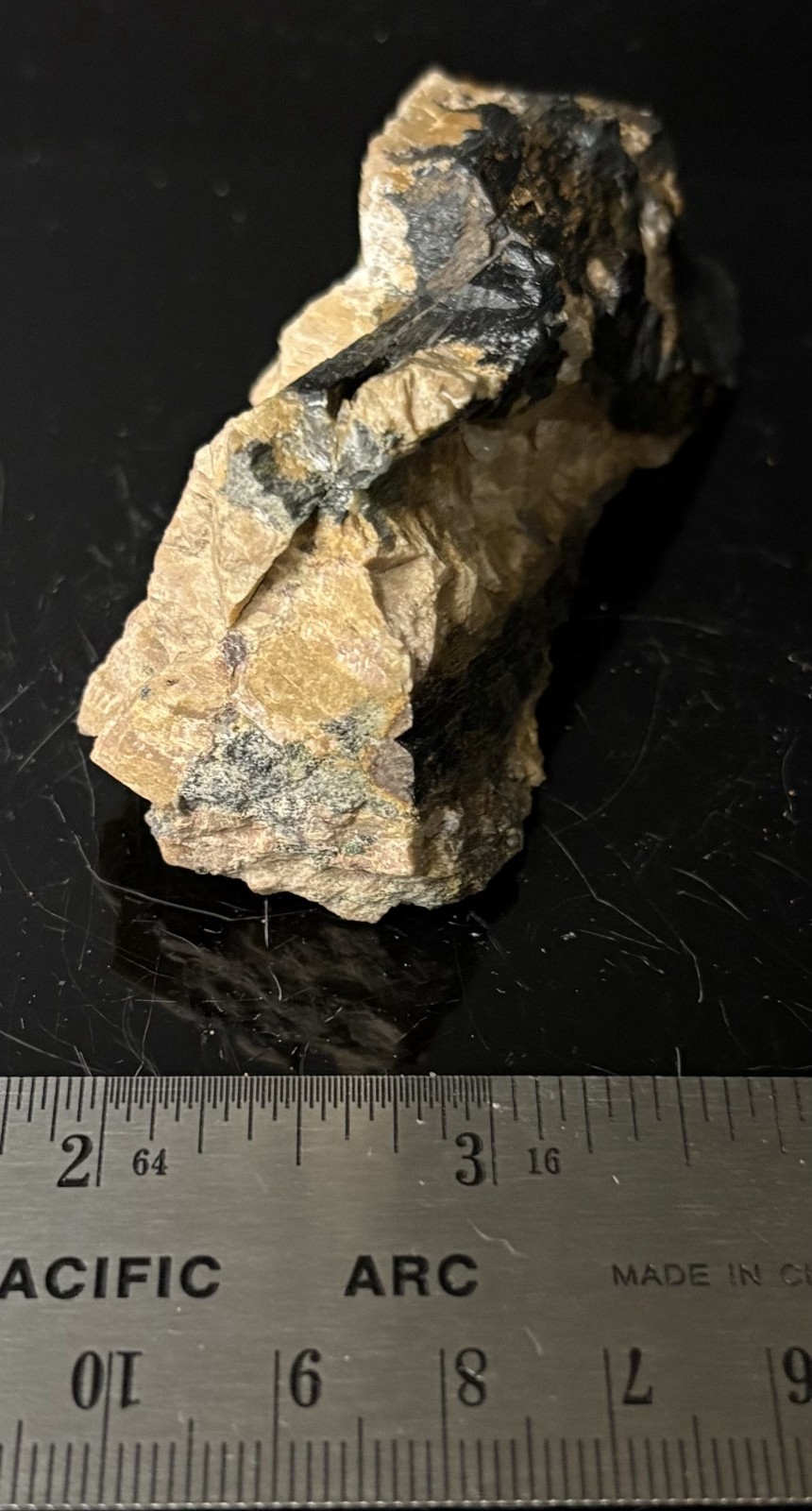 Arfvedsonite with Anorthoclase – Moonstone Quarry, Wisconsin, USA