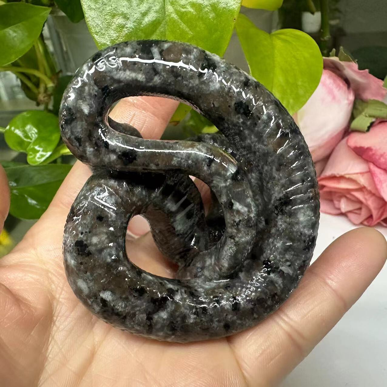 1pc Natural Yooperlite Quartz hand carved snake Crystal reiki healing decor gift