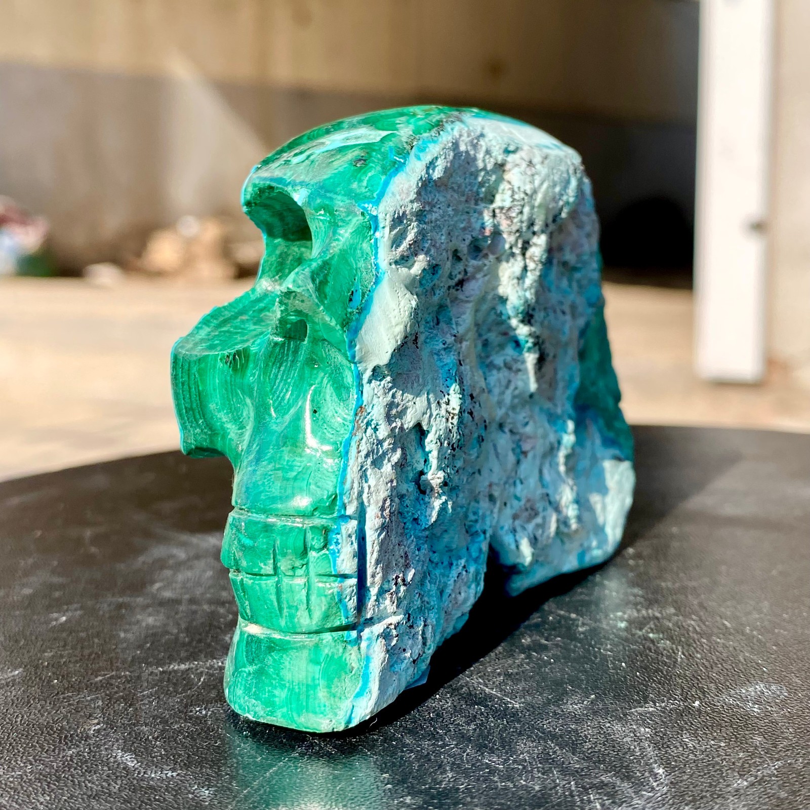 418G Natural Malachite silicon Quartz Crystal Skull Carved Stone Skeleton