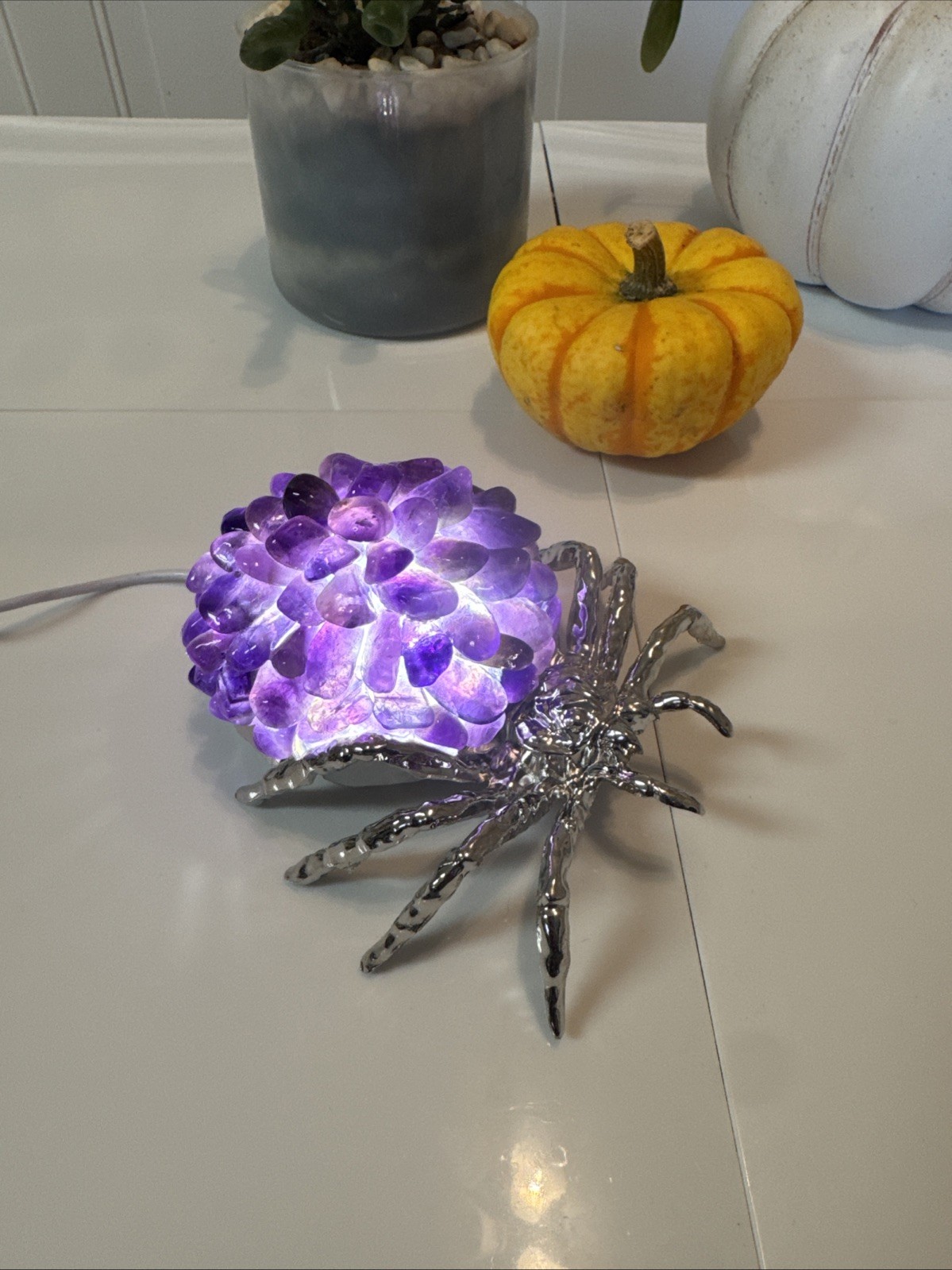Amethyst Crystal LED Light Up Spider 5” USB Cord On/off Switch