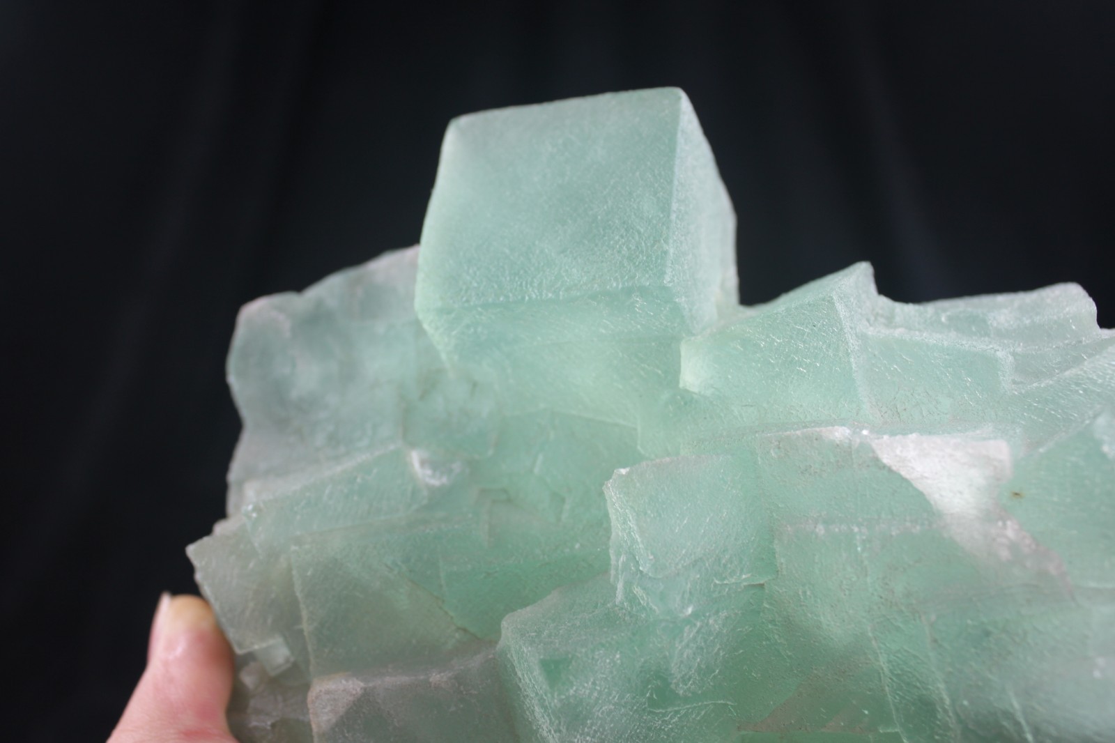 4lbs Big Museum Quality Green Fluorite Mineral Specimen