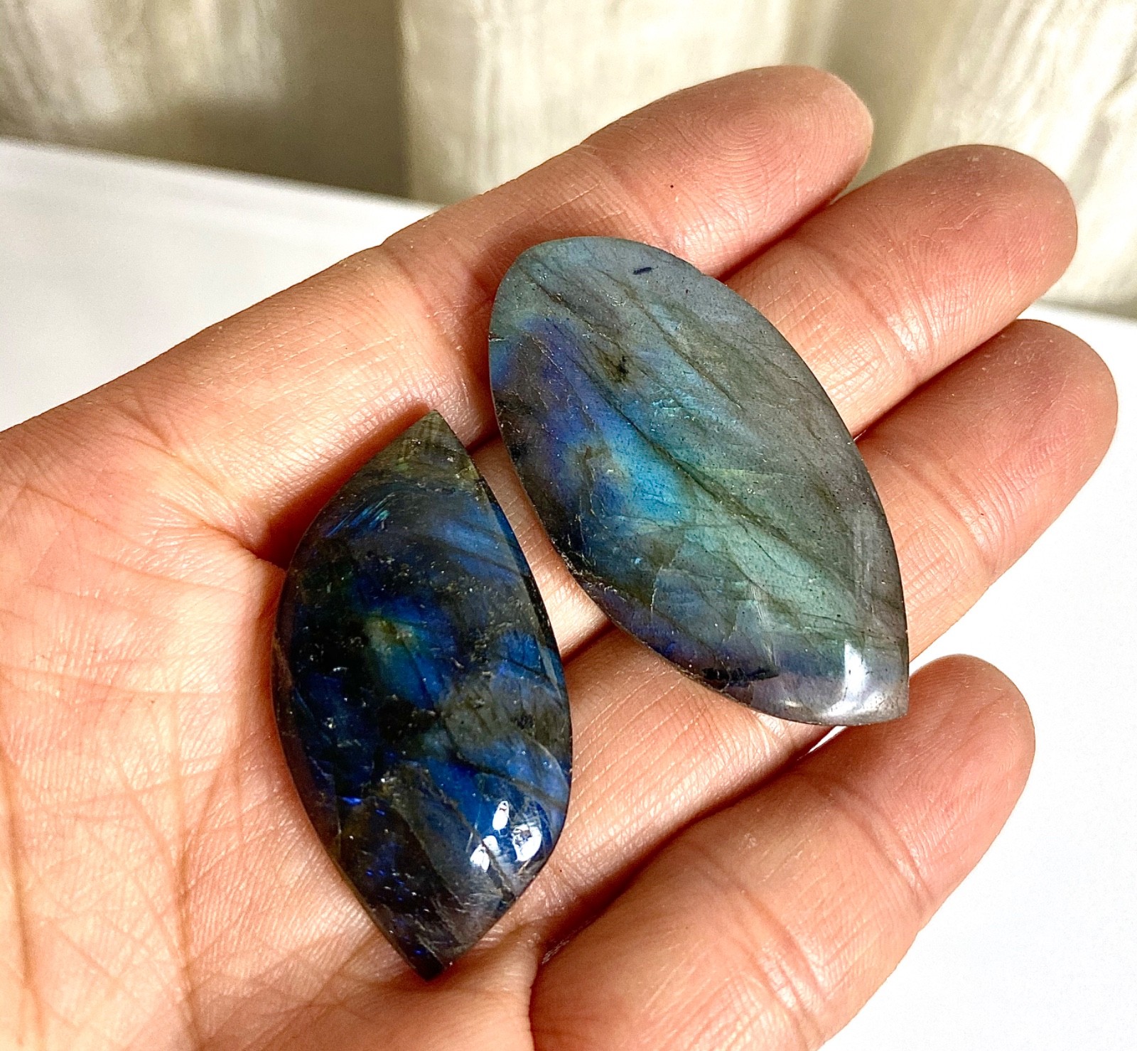 Wholesale Lot 12 Pcs Natural Labradorite Cabochon Crystal Healing Energy