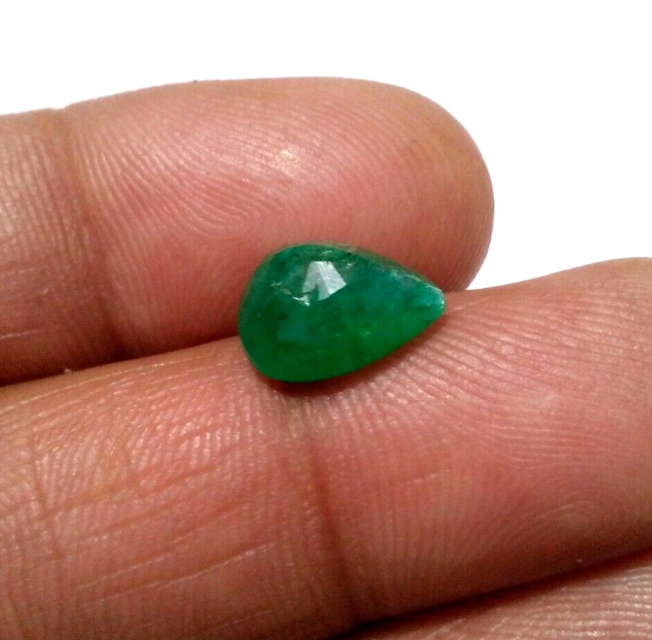 For Jewelry A+ Pear Shape Green Zambian Emerald Faceted 3.55 Crt Loose Gemstone