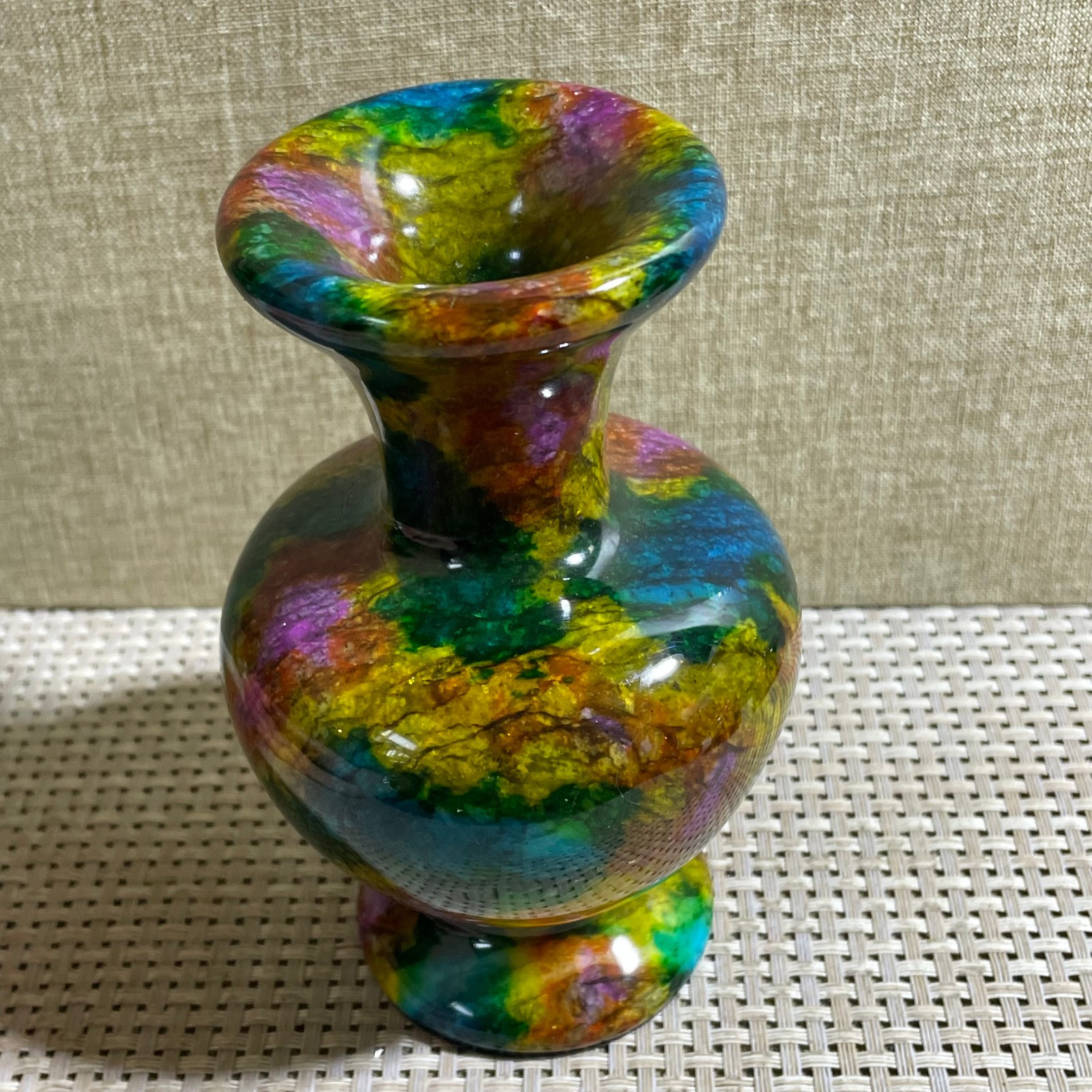794g Seven Colors Jade vase specimen Decorative -Taiwan China