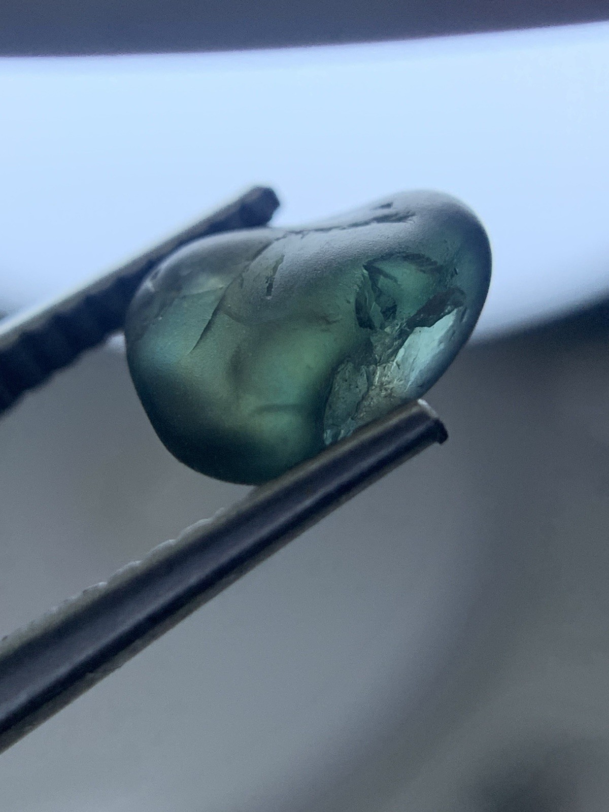 1.58 Crts Gorgeous Piece Facet Grade Blue & Green (Teal) sapphire Rough