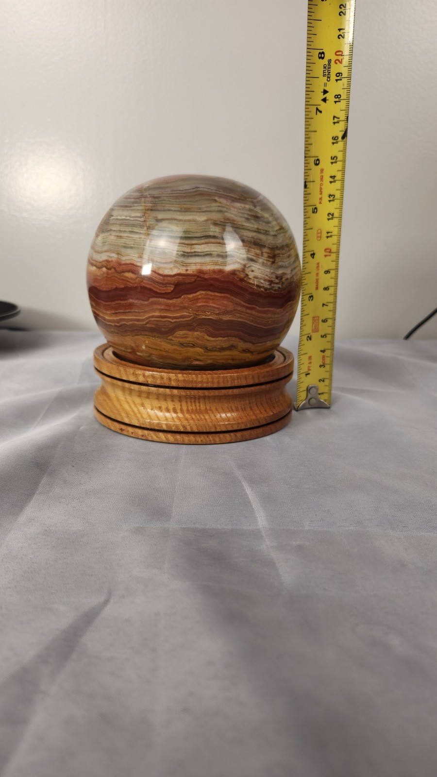 Natural Banded Onyx Stone Sphere Ball w/ Wooden Stand Decorative Mineral，6.7lb
