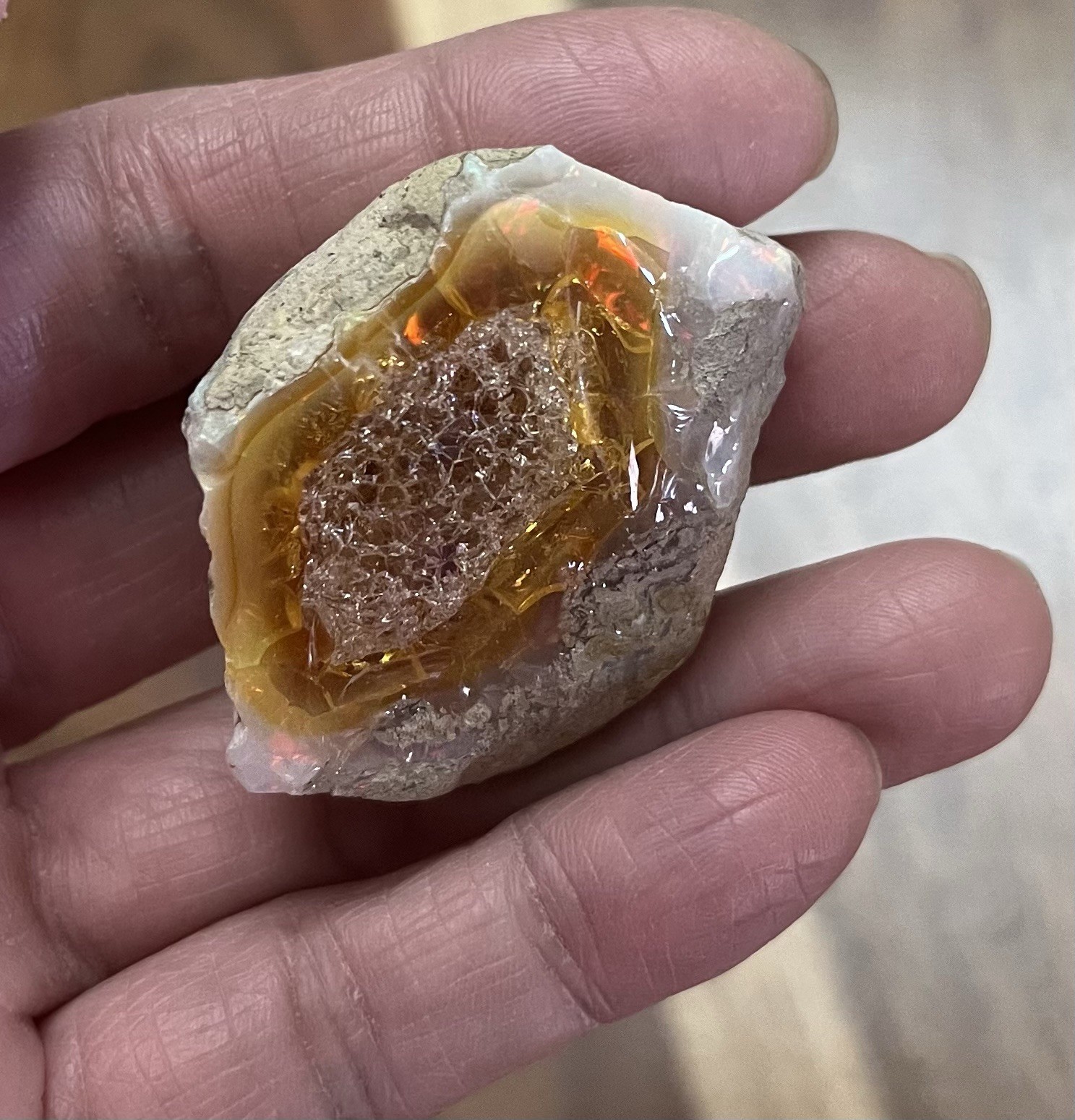 Ethiopian Welo Genuine Opal 30.2g Approx 1 1/2in AWESOME FLASHES