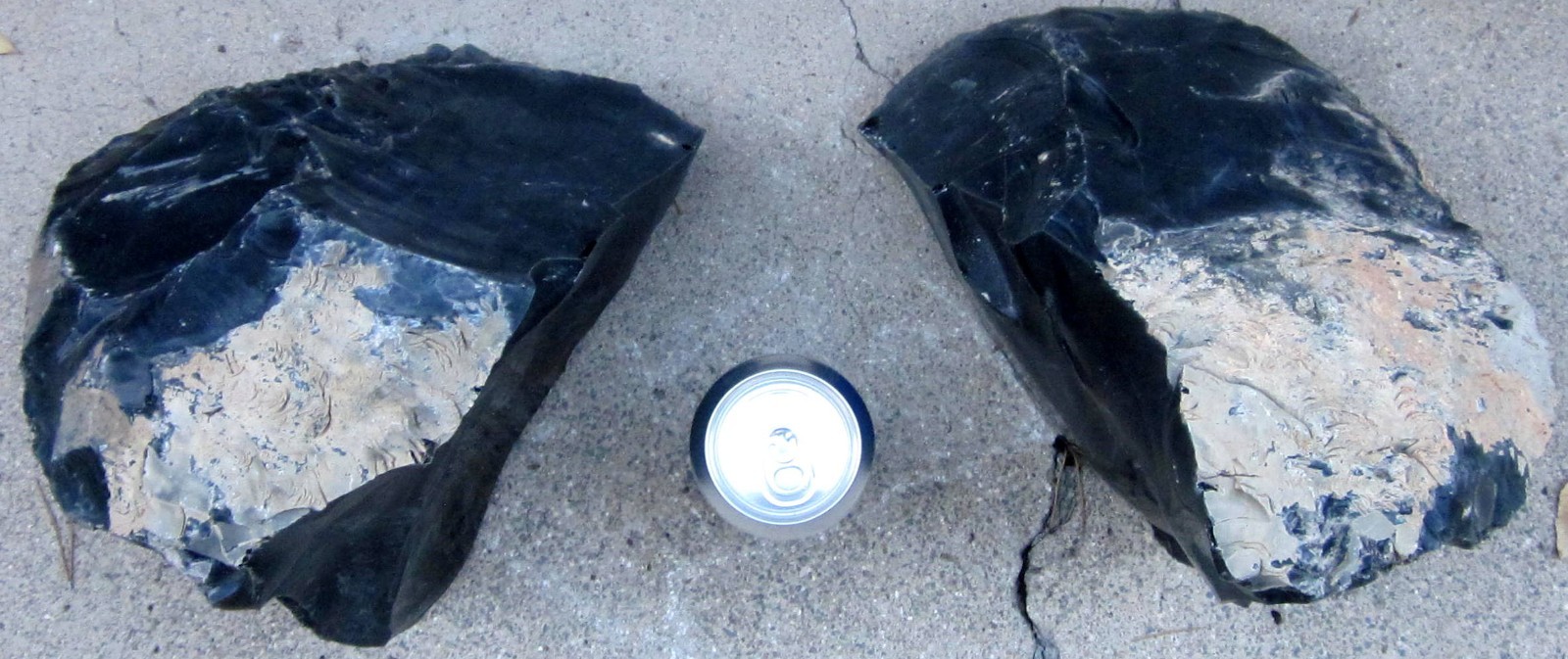 BLACK GLASS OBSIDIAN 42 LBS TOTAL 1 LG ROCK THAT SPLIT IN 2 PC NATURAL RAW ROUGH