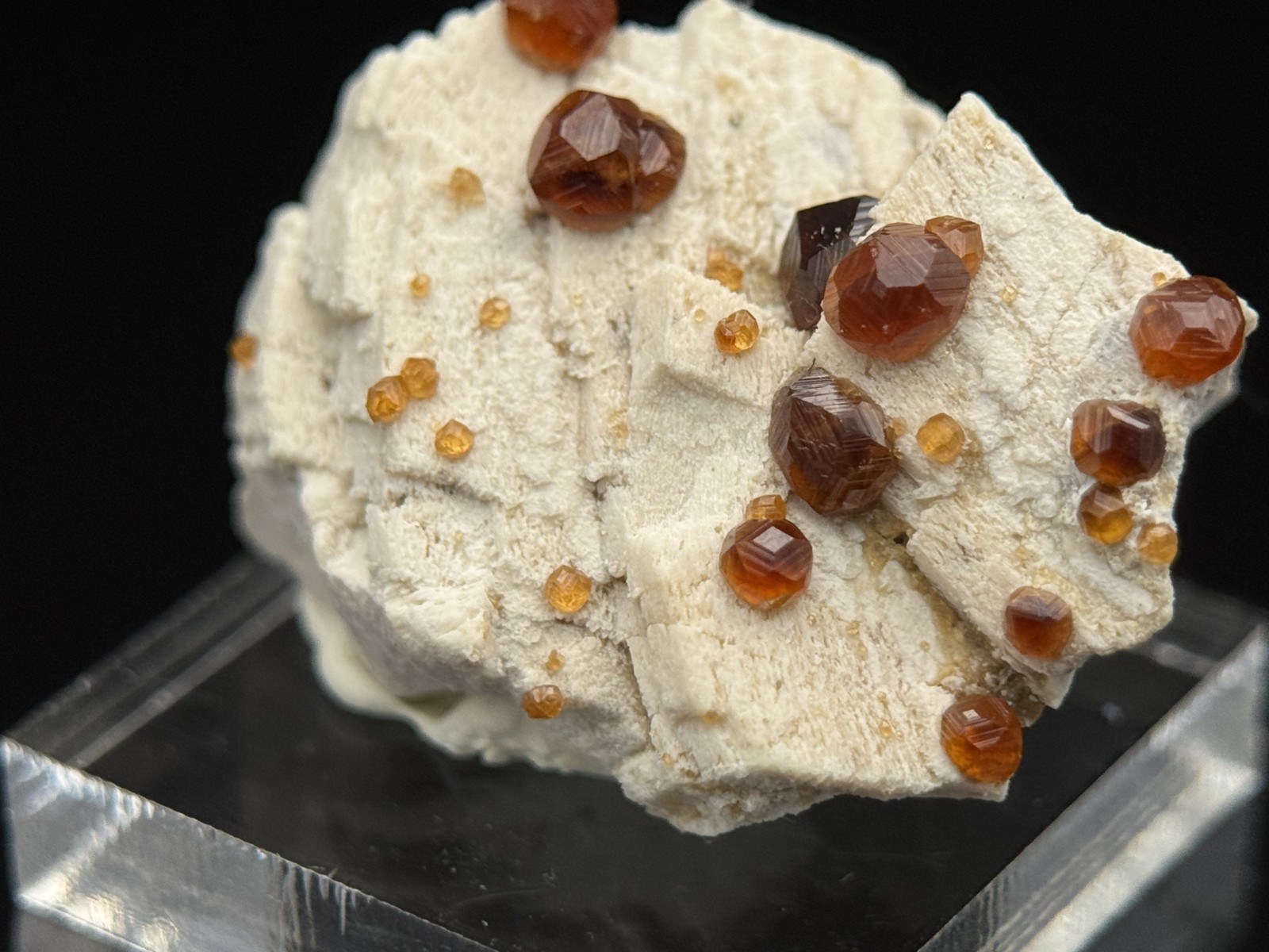 INSANE GROWTH STRIATIONS ON MULTICOLORED SPESSARTINE GARNET: Fujian China