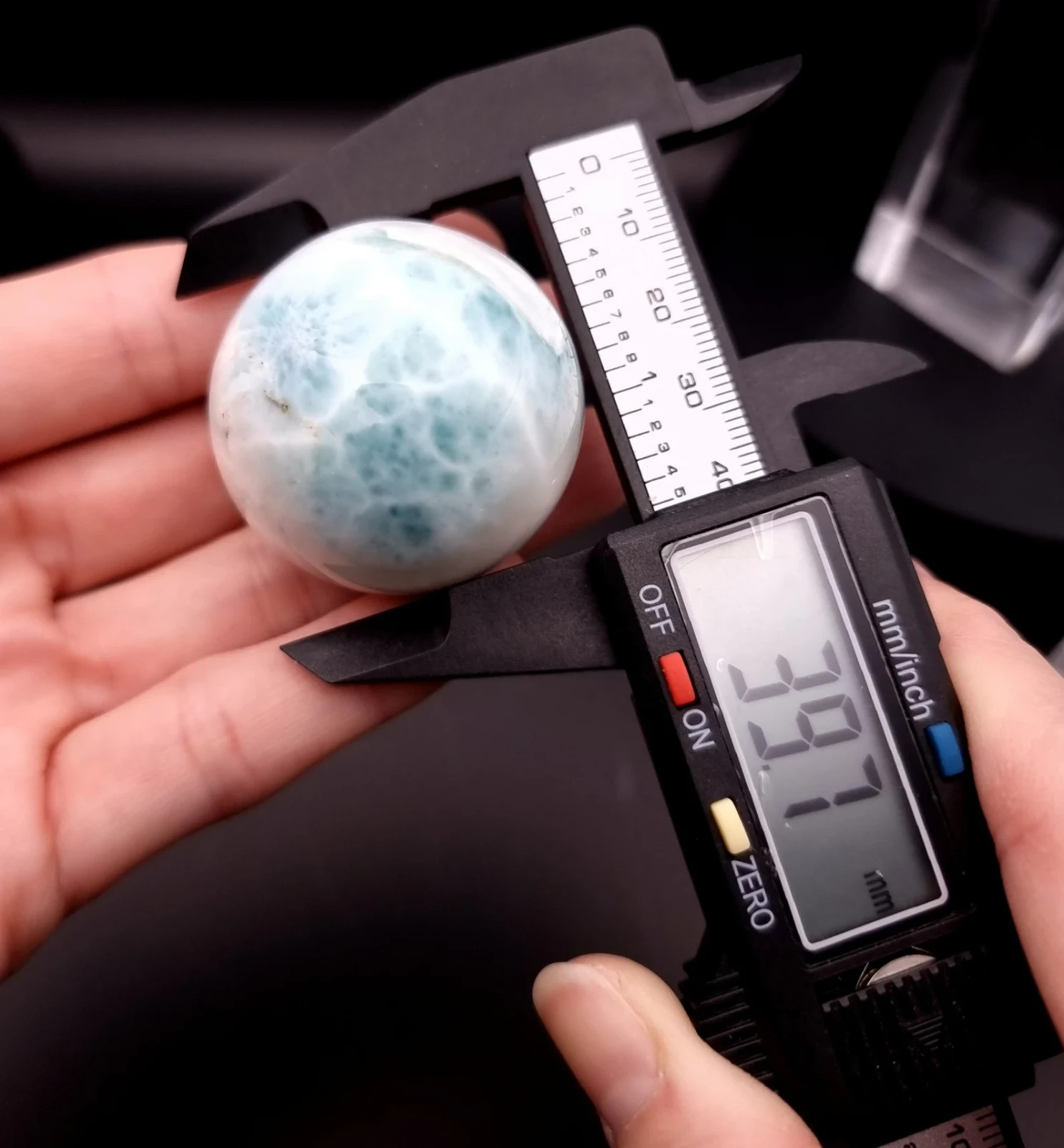DOMINICAN REPUBLIC LARIMAR SPHERE 39.7 MM