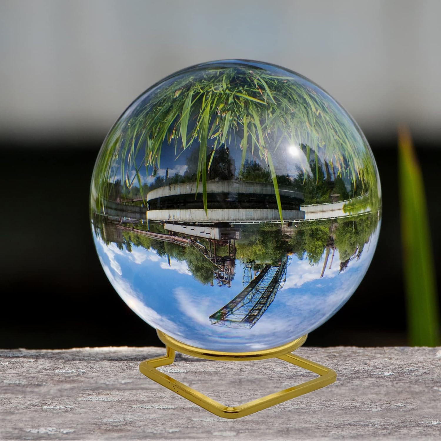 2 pieces Metal Crystal Ball Holder, Lensball Base, Sphere Display Stand for Glob