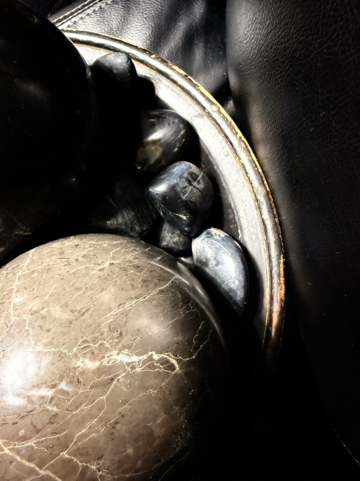 3pc Large 5″ Marble Sphere Balls With Black Rocks And 12” Wooden Bowl VERY NICE!