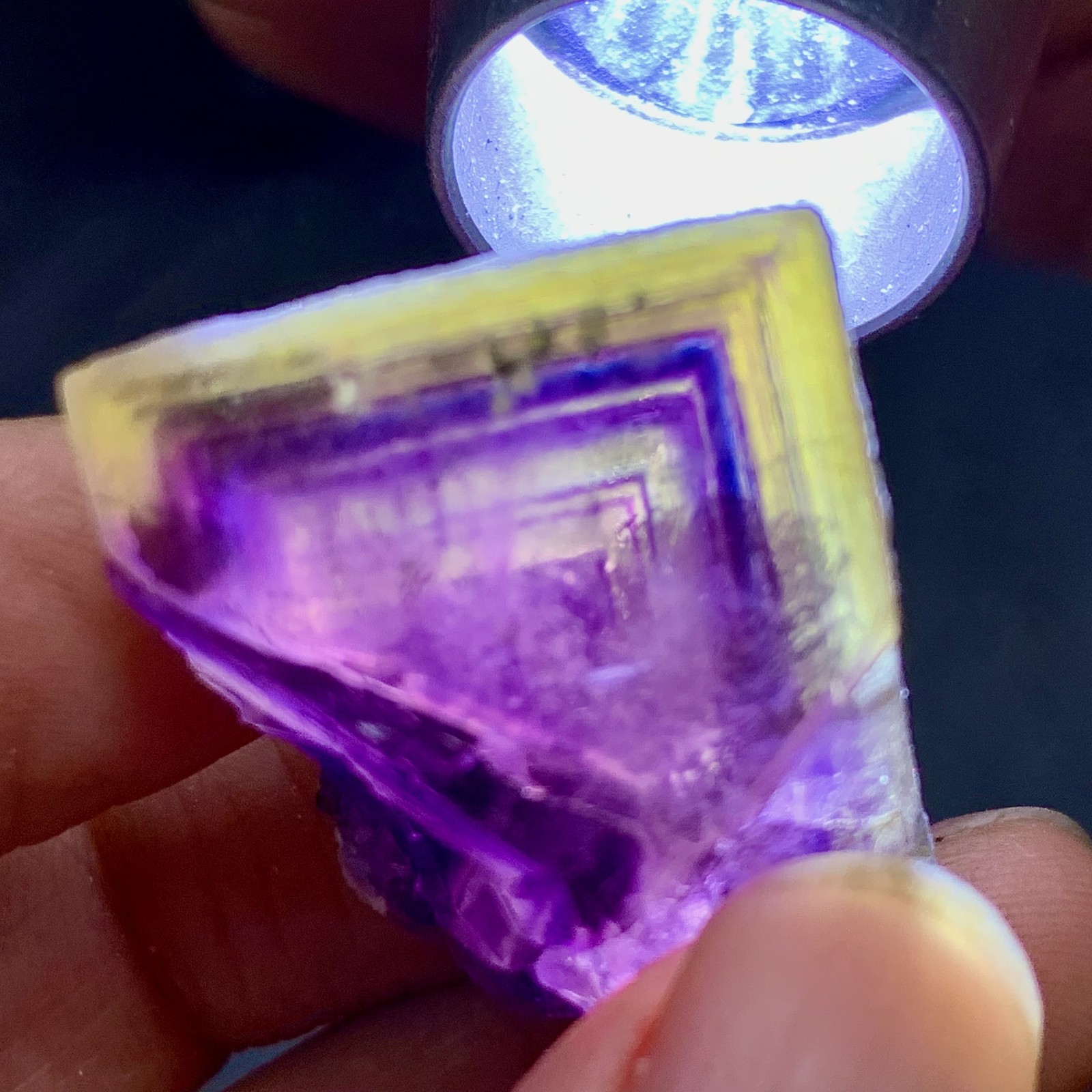 23G Rare transparent purple cubic fluorite mineral crystal sample/China