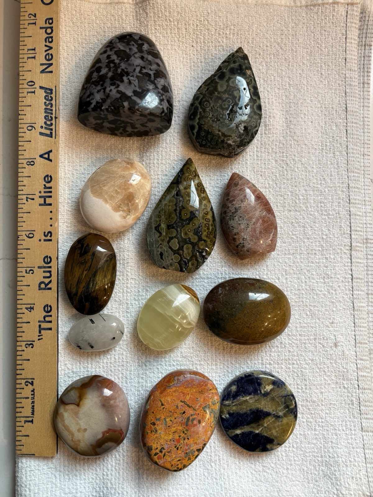 Lot If 12 Palm Worry Stones Misc Materials Reikee Meditation Healing Stones