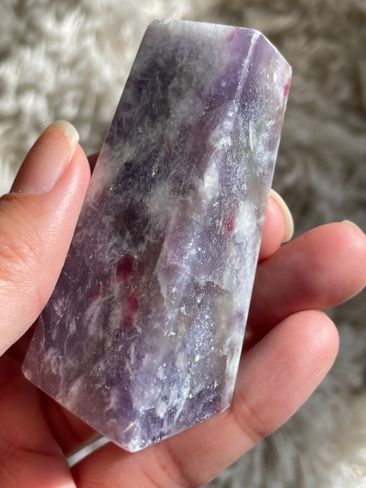 Unicorn Stone Geometric Freeform – Calming Energy & Emotional Support (UK)