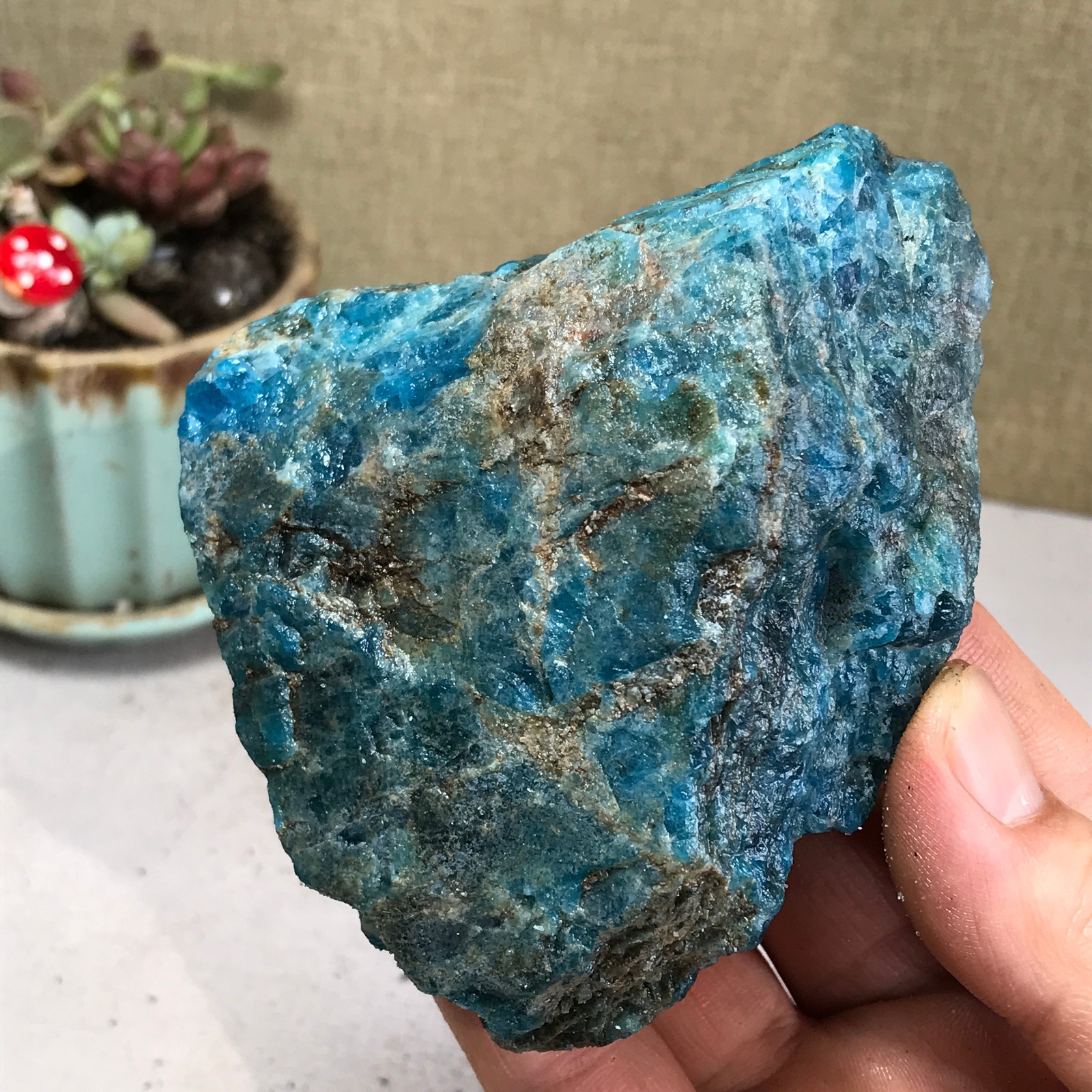 82-77-40mm Top Natural apatite Crystal uncut gemstone Mineral Specimen A4191