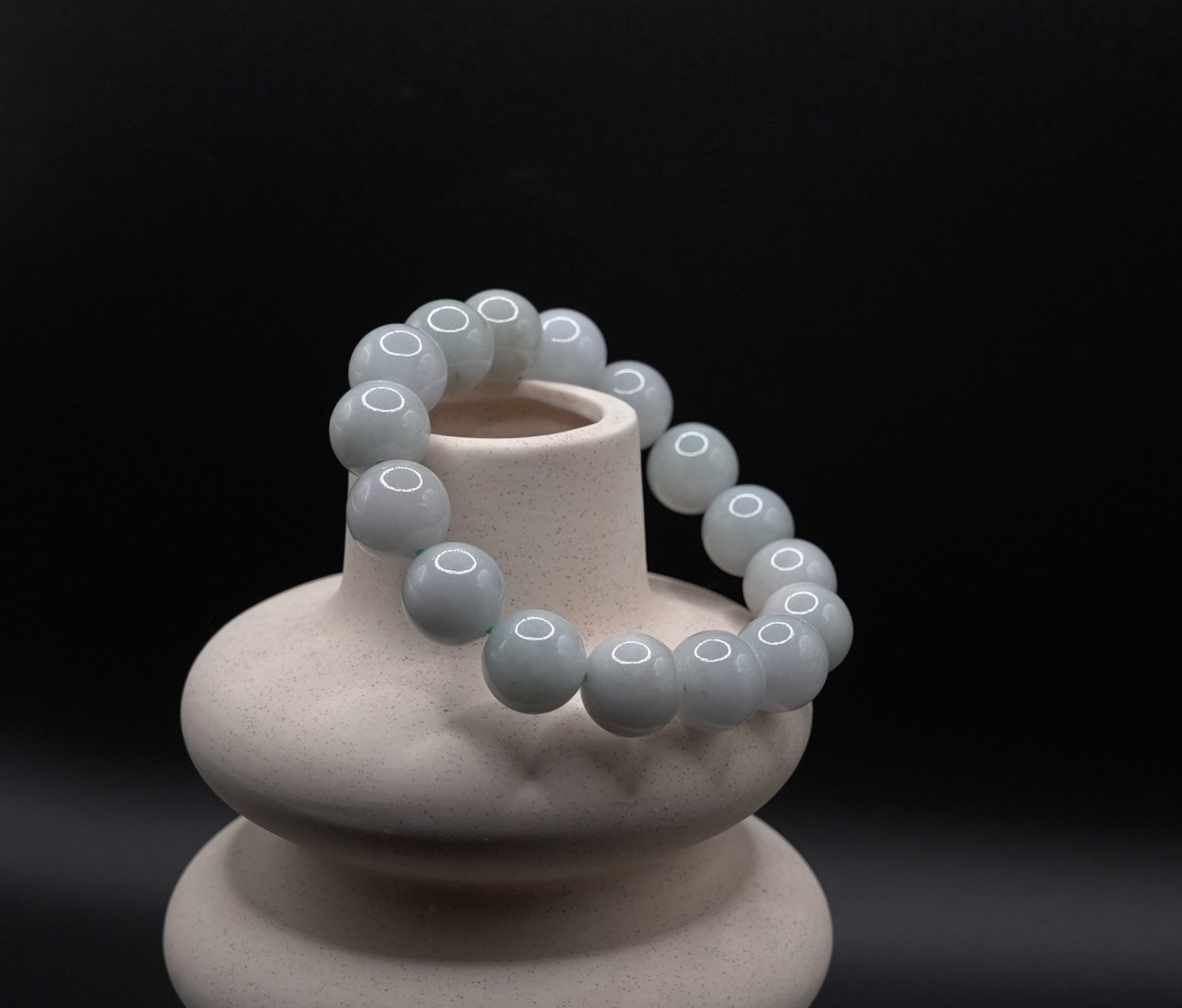 Premium Type A Natural Jadeite Bracelet – Ice Green Round Beads, High Polish Fin