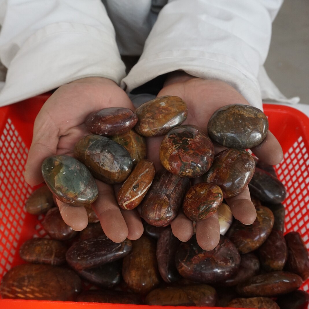 12 Pieces 1kg Cherry Creek Jasper Picasso Crystal Tumbled Palm Stone Healing