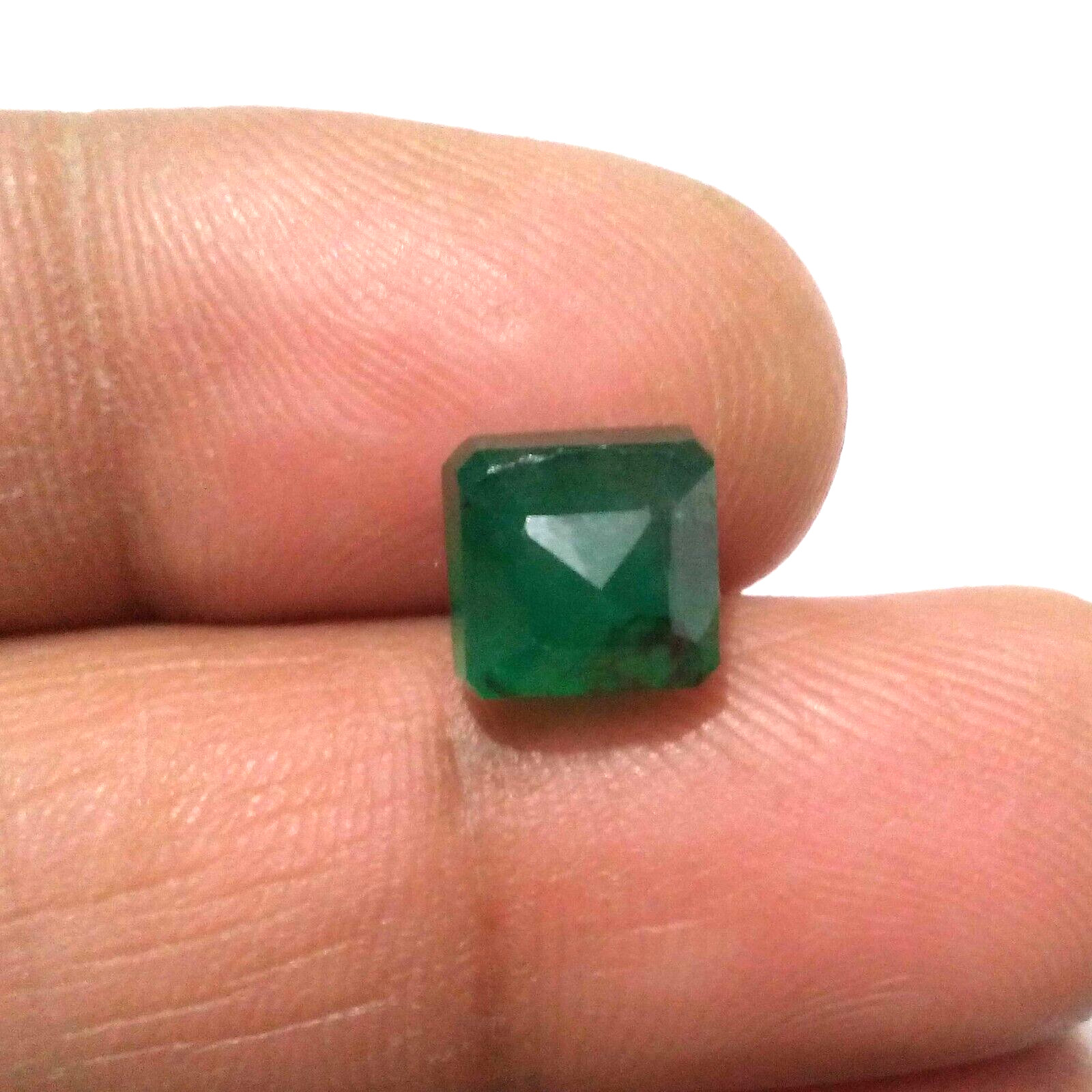 Top Quality Zambian Emerald Faceted Emerald 4 Crt Gorgeous Green Loose Gemstone
