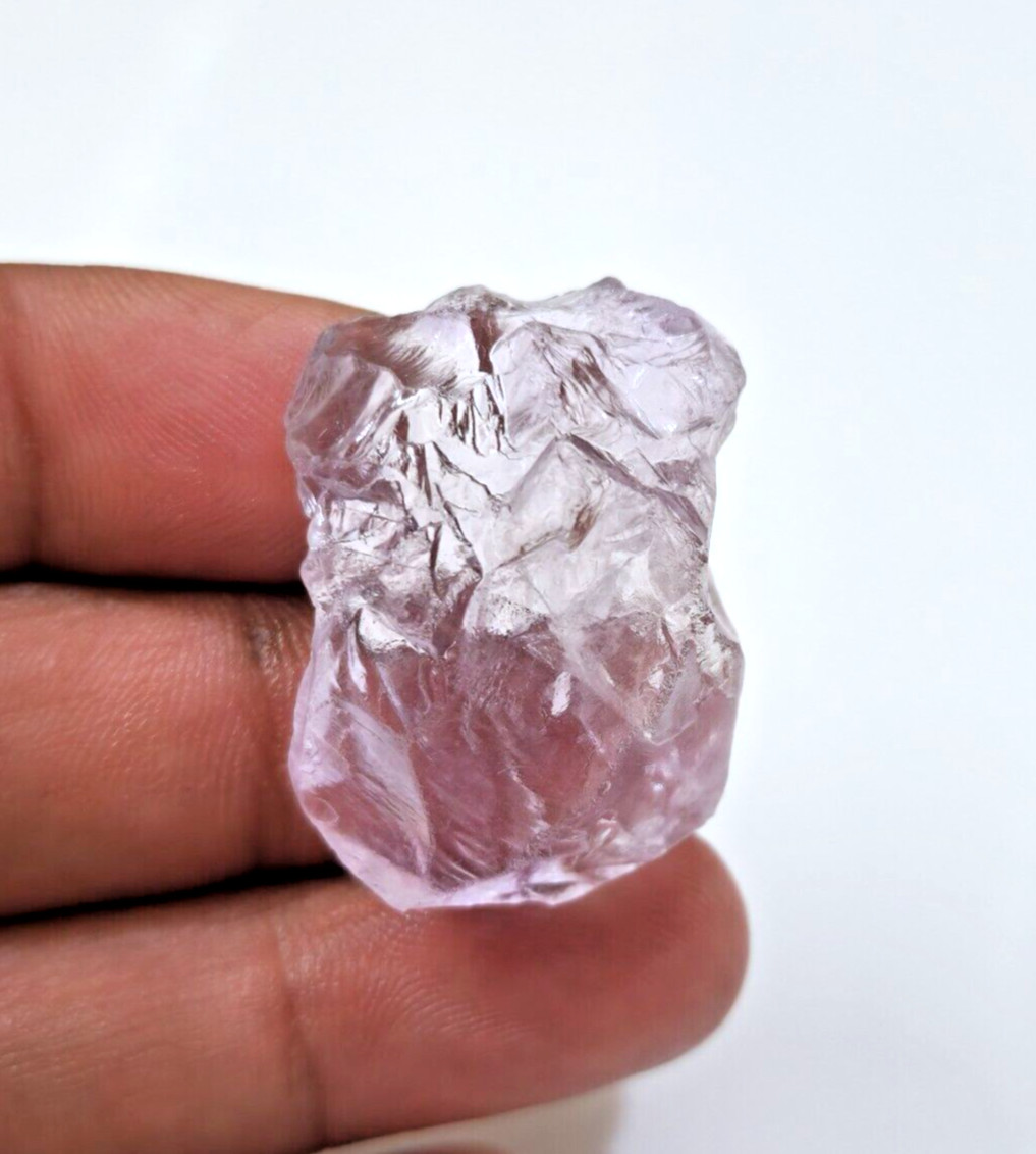 Terrific Raw 109 Crt Pink Amethyst Rough Rare Loose Gemstone For Making Jewelry