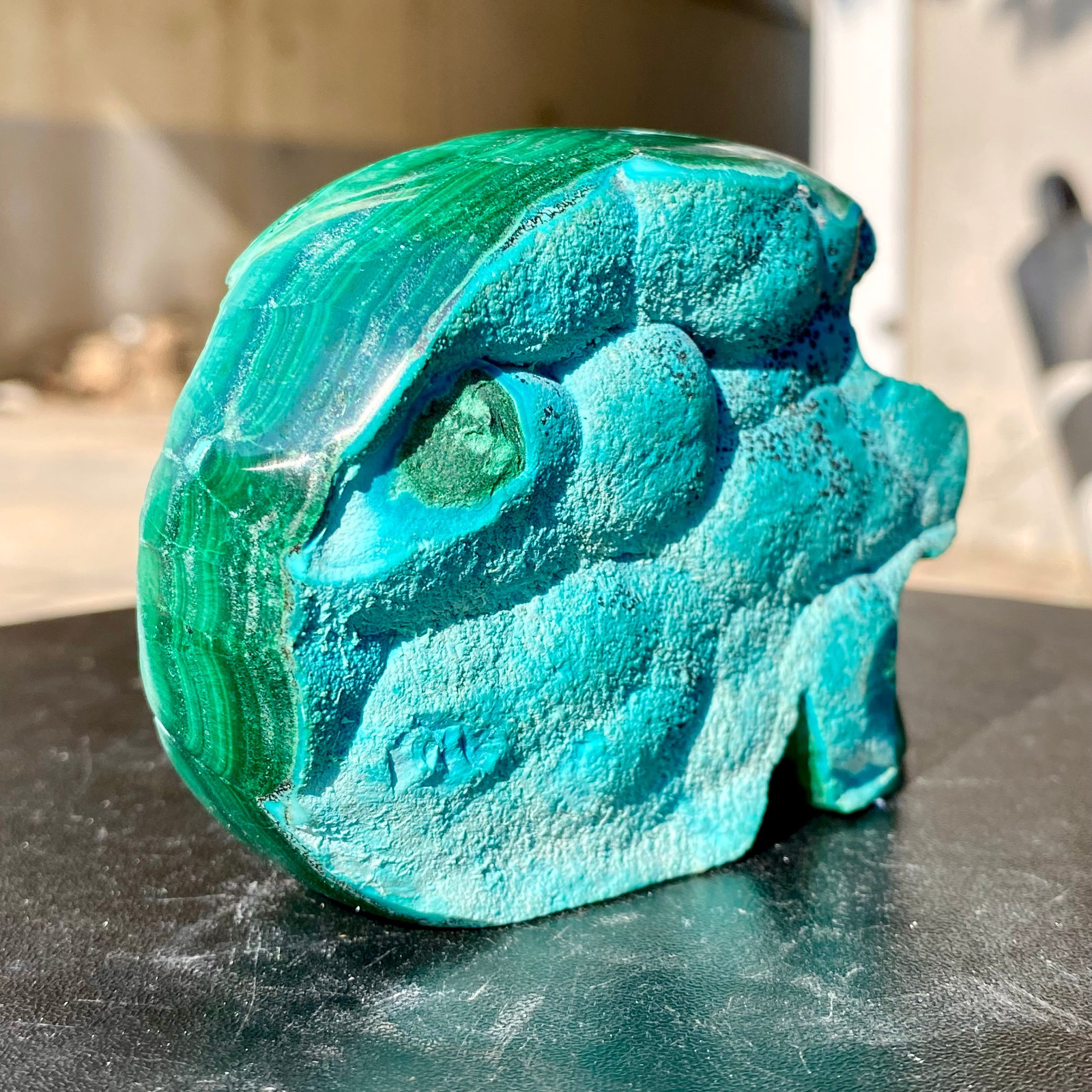 418G Natural Malachite silicon Quartz Crystal Skull Carved Stone Skeleton