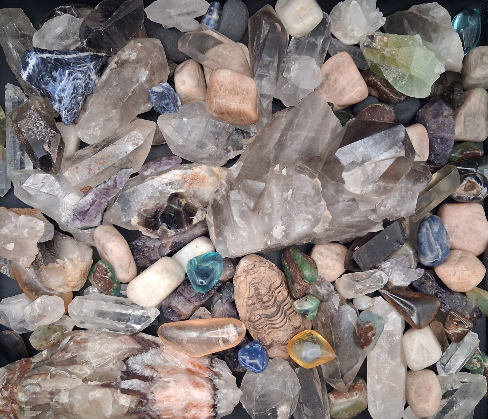 1lb Lot Of Stones & Crystals (Natural/Tumbled/Cut)