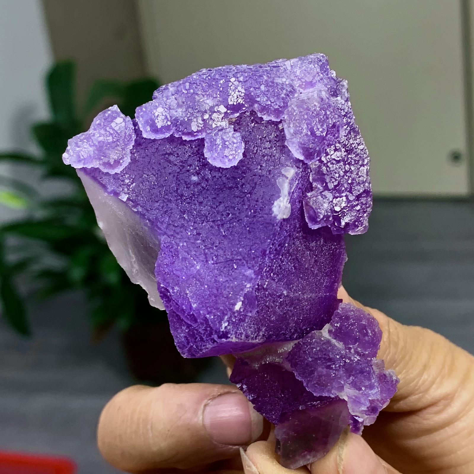 129G Rare transparent purple cubic fluorite mineral crystal sample/China