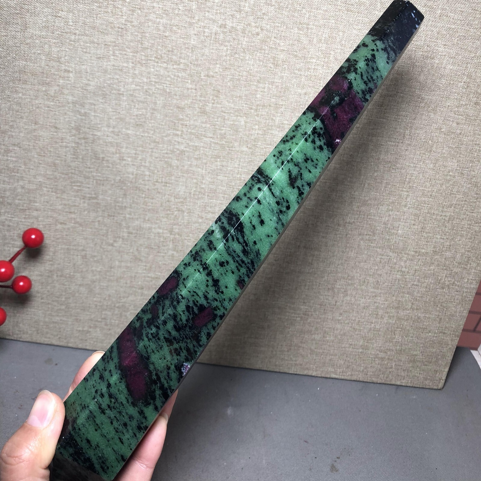 295mm Long Natural red green epidote wand Obelisk Crystal specimens 716g A4537