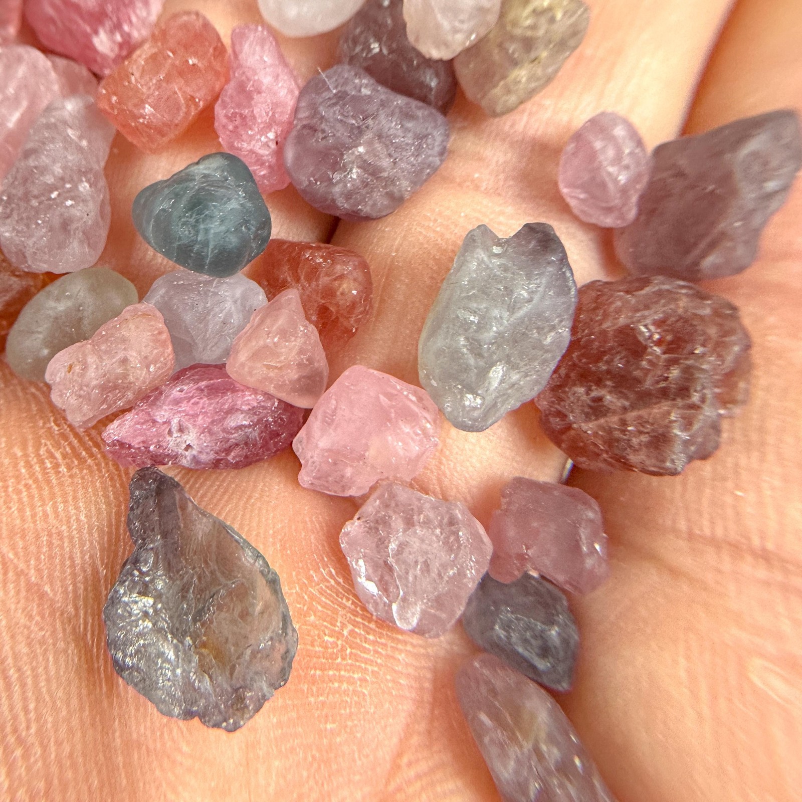 Rough Spinel Stone / Passion / Energy / Power / Protection