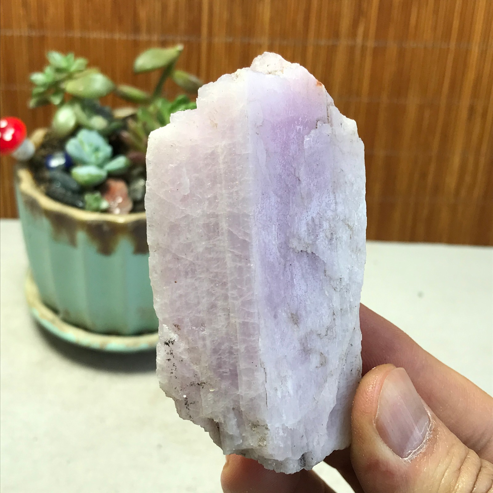79-40-15mm NATURAL ROUGH KUNZITE PINK SPODUMENE CRYSTALS 109g A5343